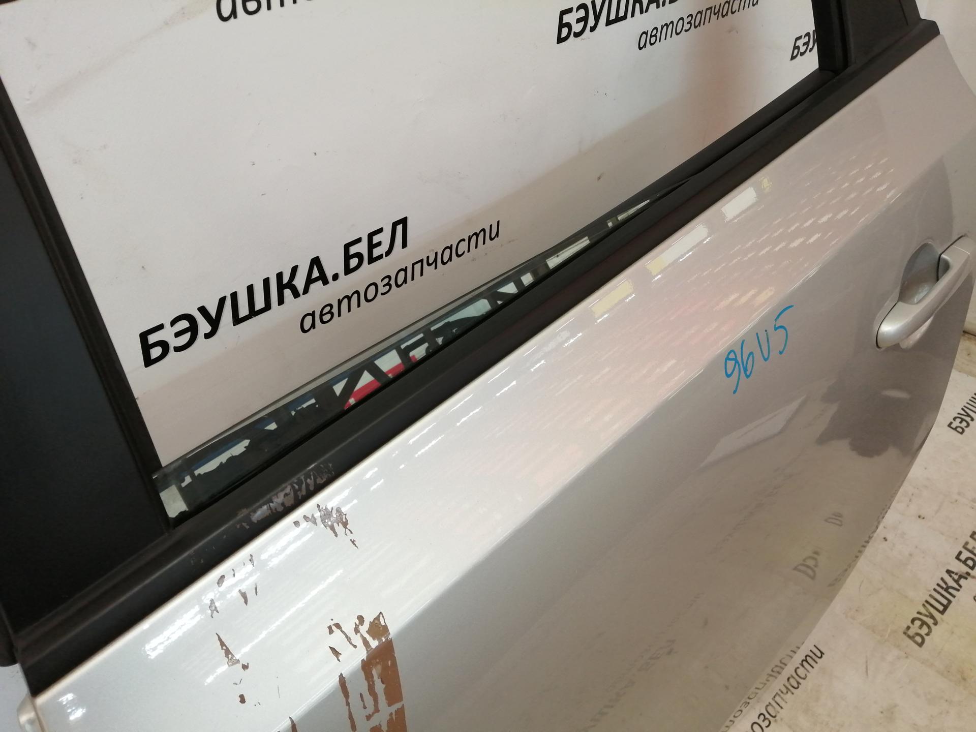 Накладка декоративная (молдинг) стекла двери задней левой наружная  Hyundai i30 1 купить в России