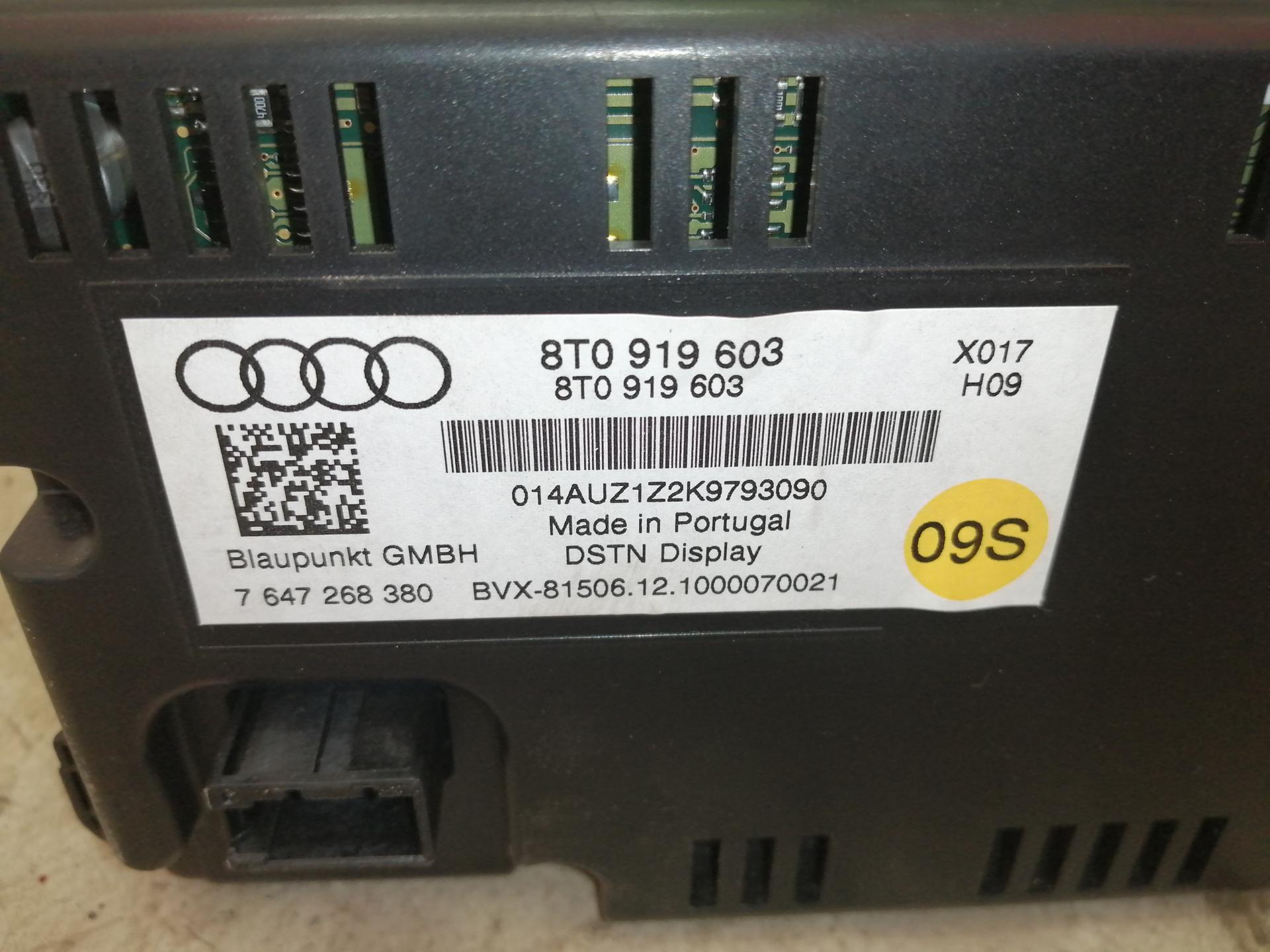 Дисплей информационный Audi A4 B5 купить в России
