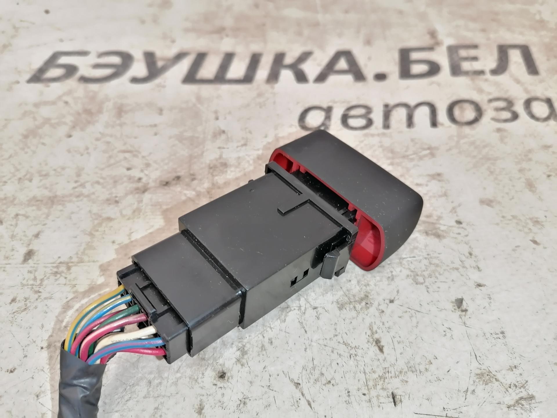 Кнопка аварийной сигнализации SsangYong Rexton 2 (Y250) купить в Беларуси