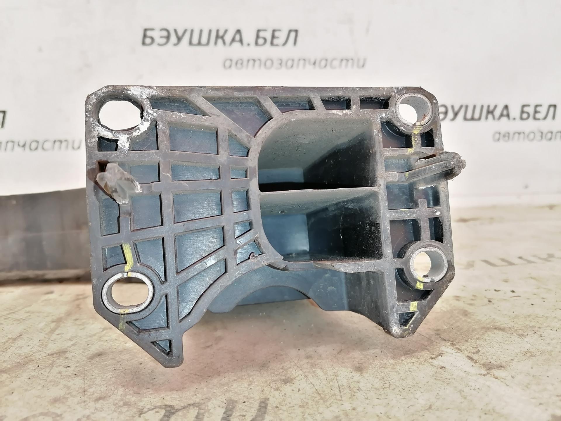 Усилитель бампера передний Citroen C5 1 купить в России