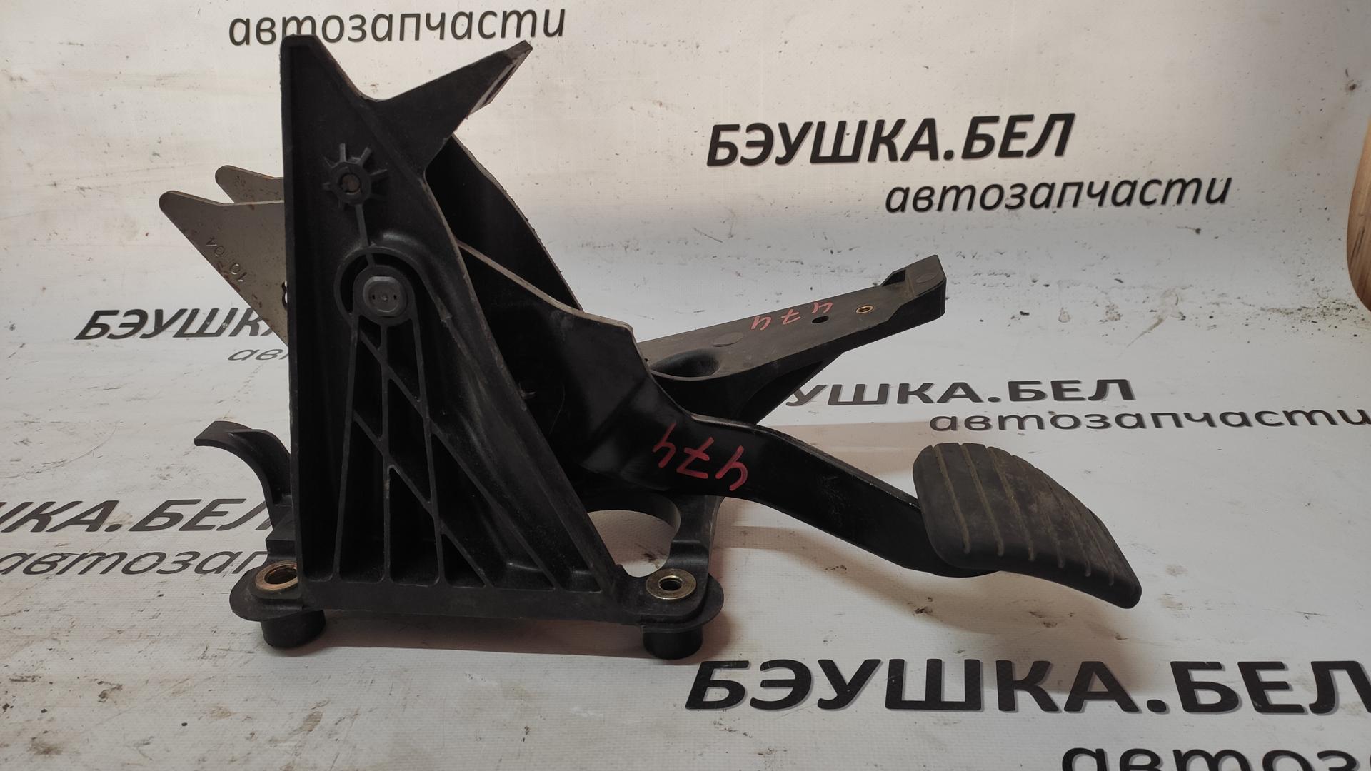 Педаль тормоза Renault Vel Satis купить в России