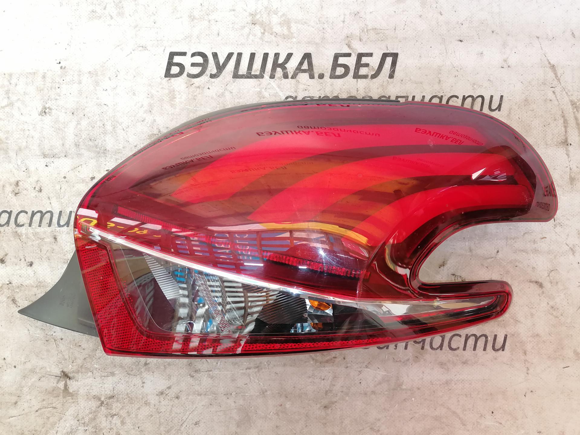 Фонарь задний правый Peugeot 208 1 купить в России