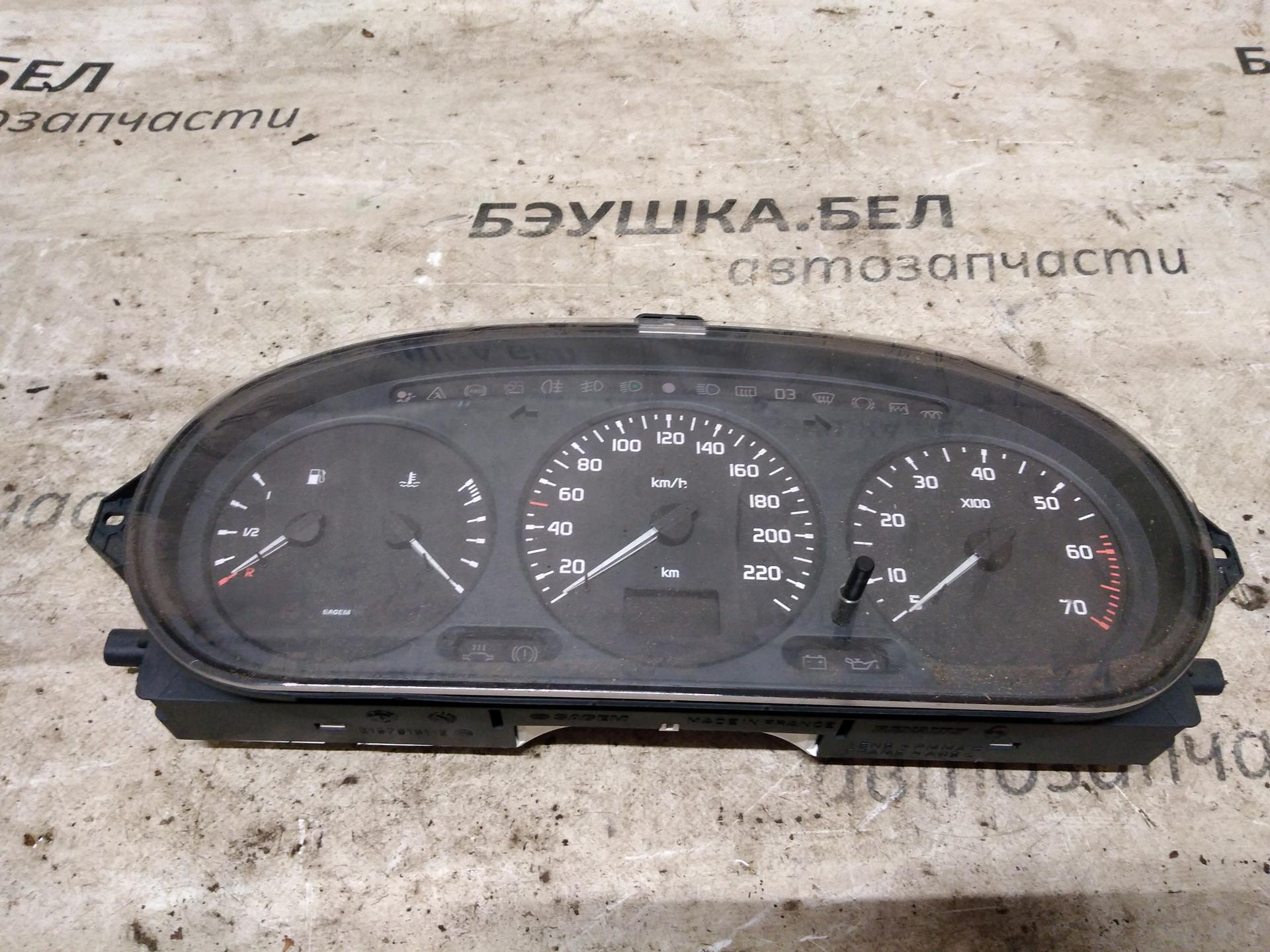 Панель приборная (щиток приборов) Renault Scenic 1 купить в Беларуси
