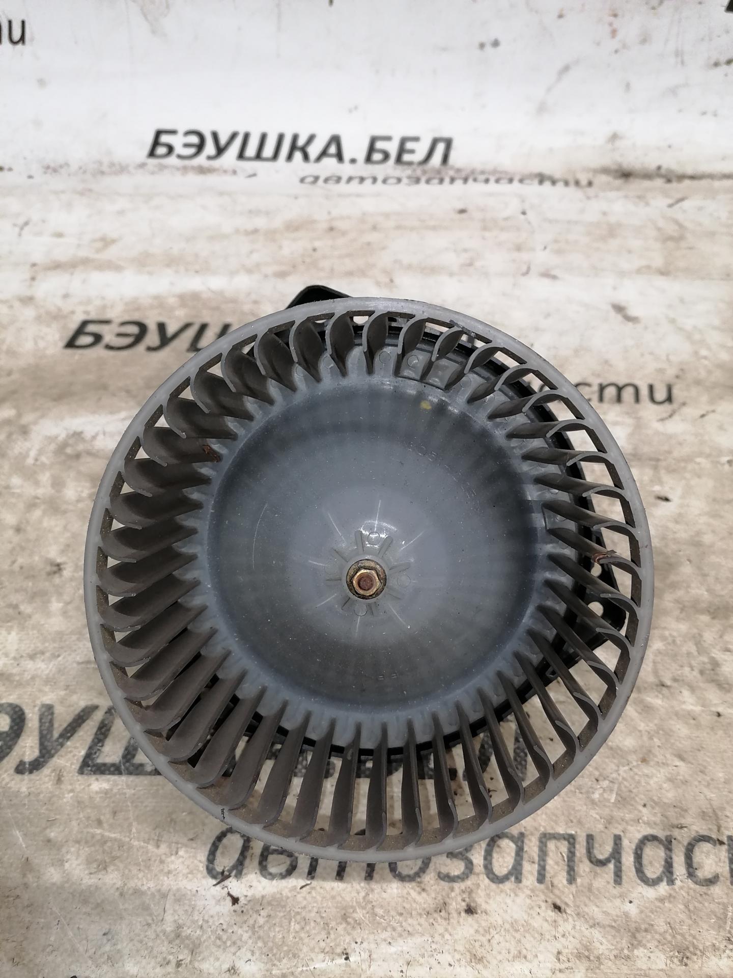 Моторчик печки (вентилятор отопителя) SsangYong Kyron (DJ) купить в России