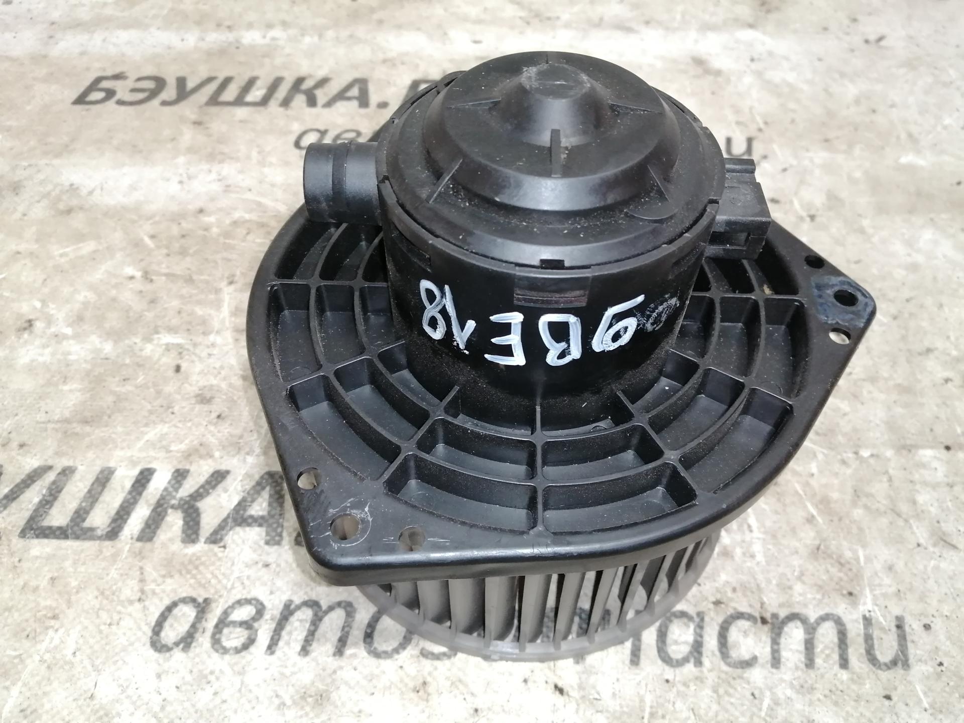 Моторчик печки (вентилятор отопителя) SsangYong Rodius 1 купить в России