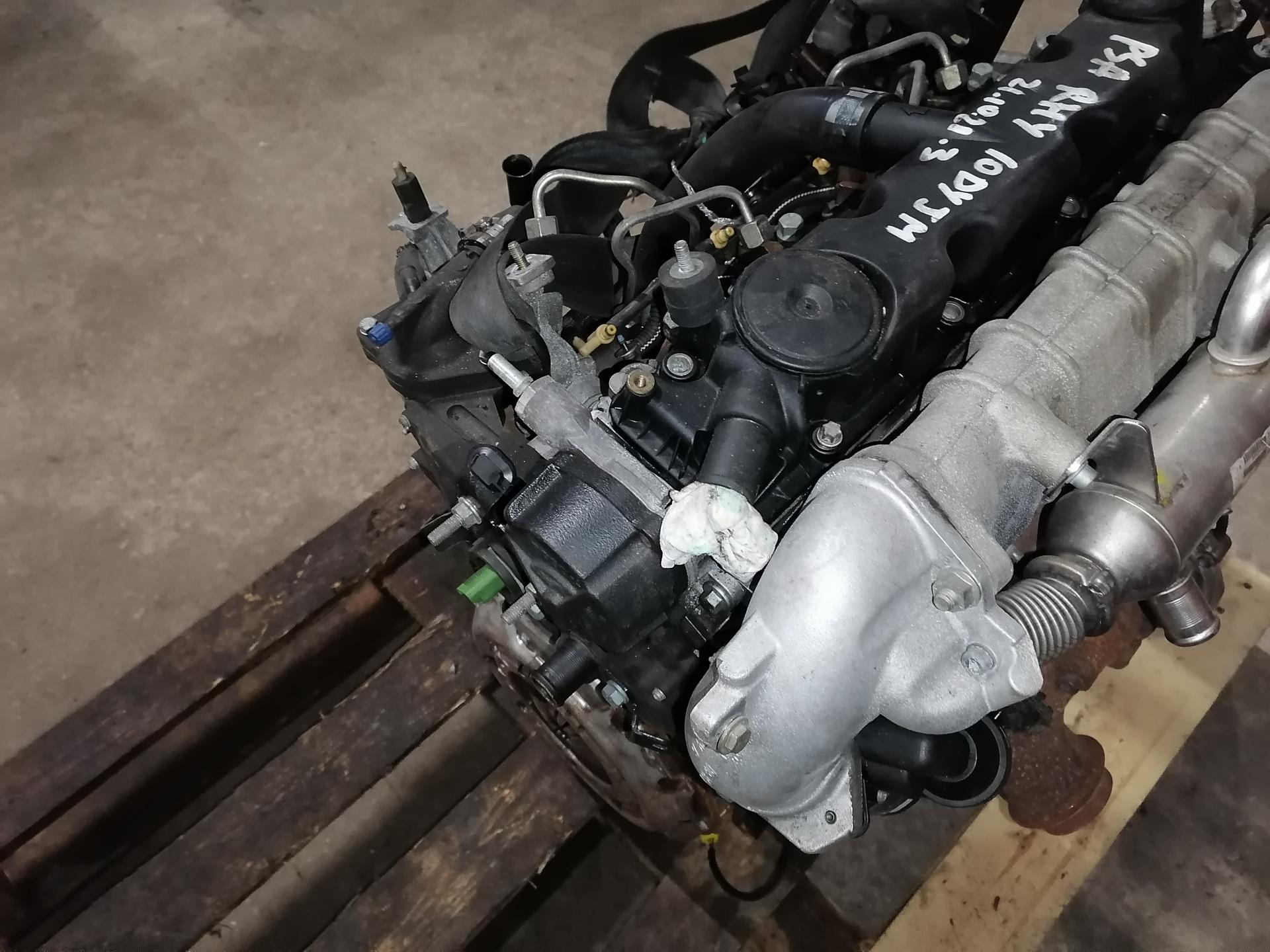 Двигатель (ДВС) Citroen Xsara купить в России