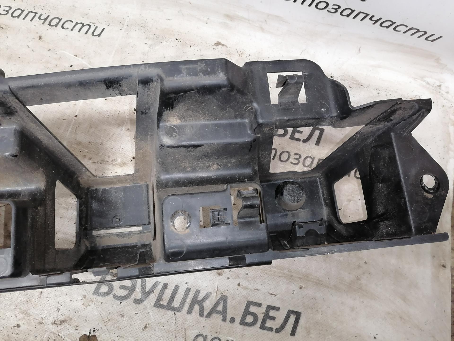 Усилитель бампера задний Citroen C5 1 купить в Беларуси