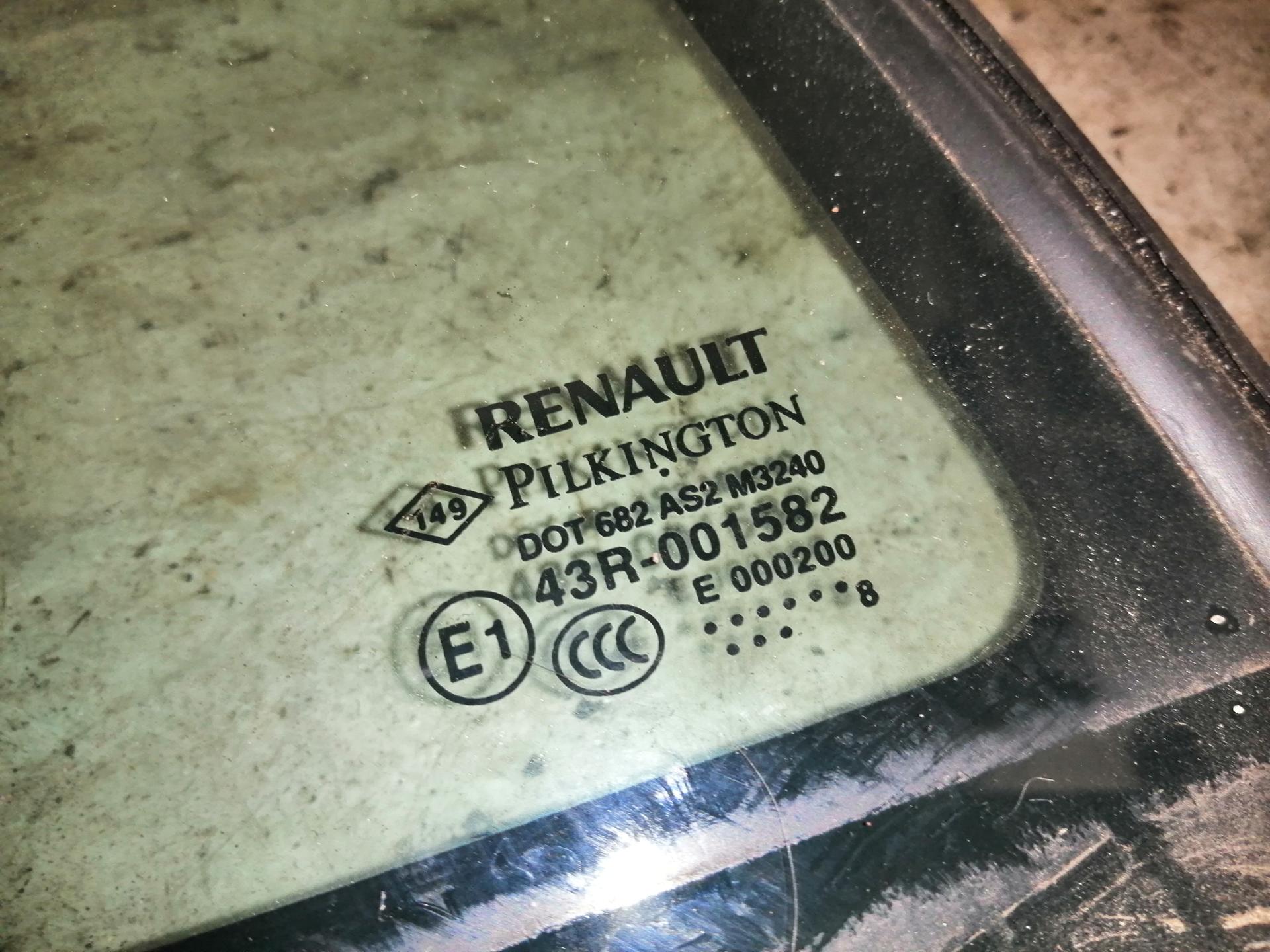 Стекло двери задней правой Renault Laguna 2 купить в Беларуси