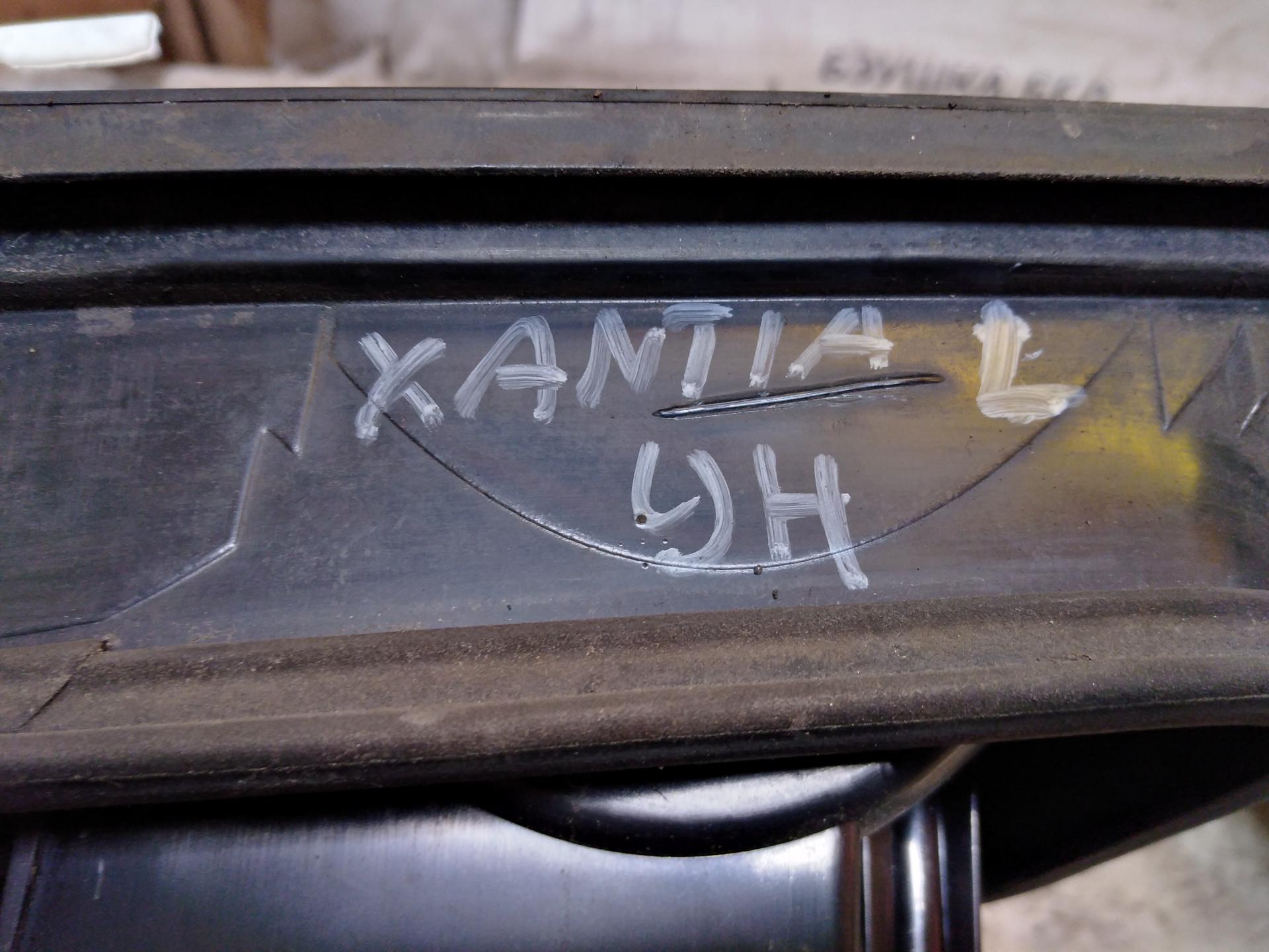 Фонарь крышки багажника левый Citroen Xantia купить в Беларуси