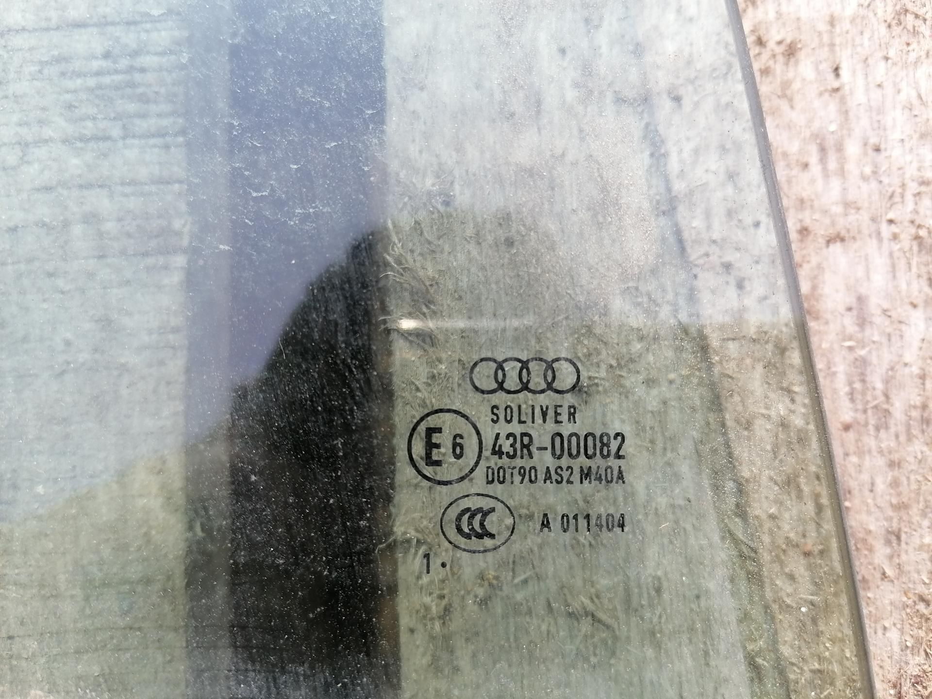 Стекло двери задней правой Audi A6 C5 купить в России