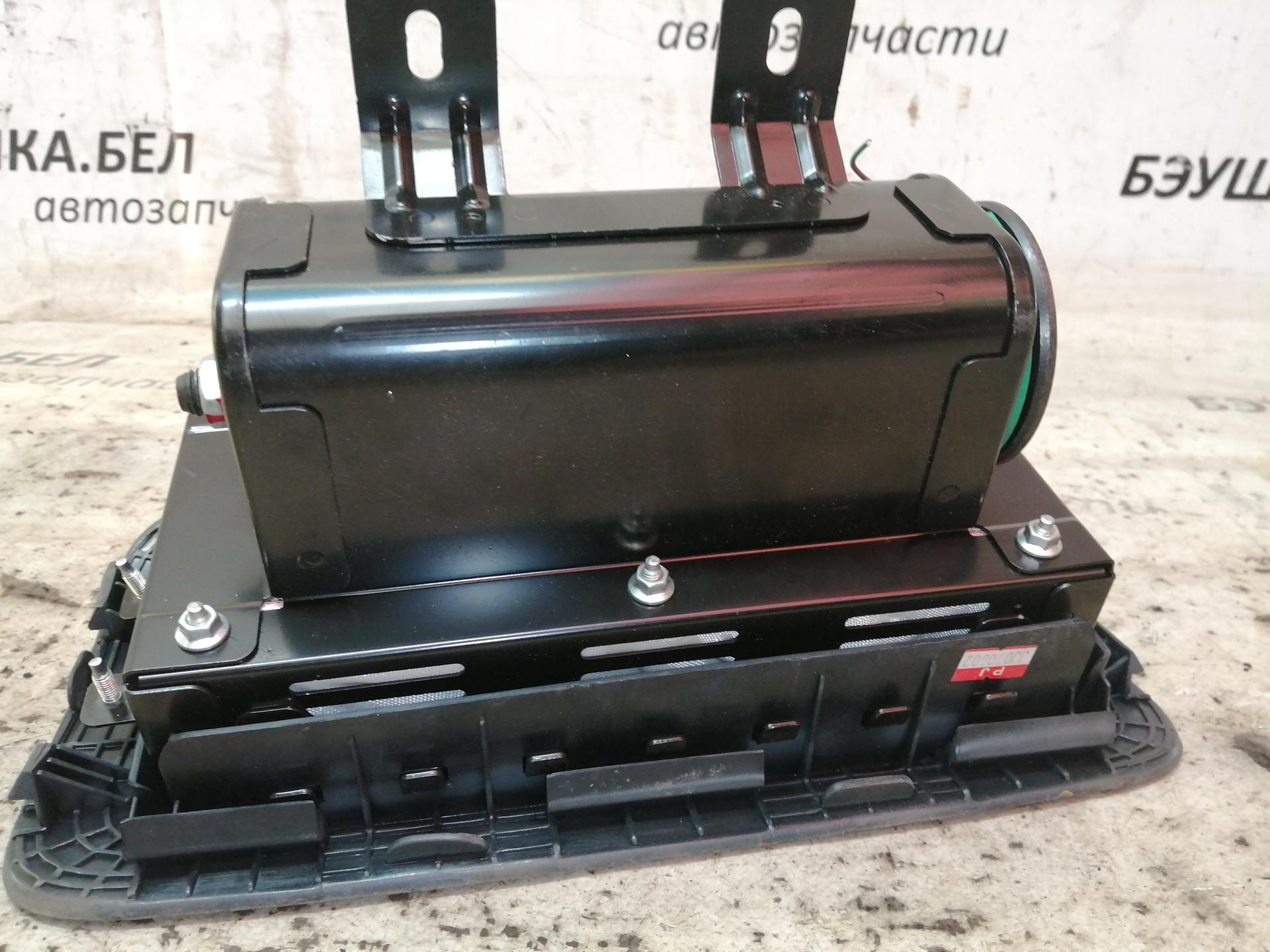 Подушка безопасности пассажирская (в торпедо) Hyundai Santa Fe 1 (SM) купить в Беларуси