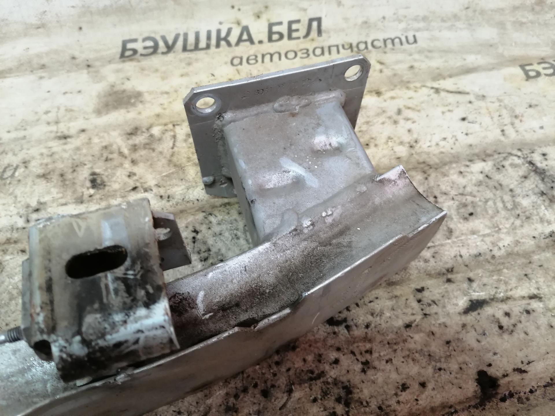Усилитель бампера передний Citroen C5 1 купить в Беларуси