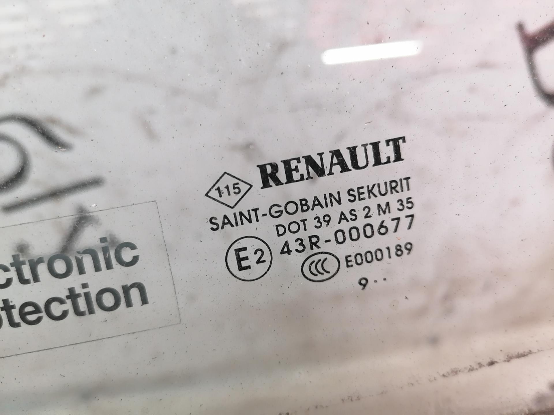Стекло двери передней левой Renault Laguna 2 купить в России