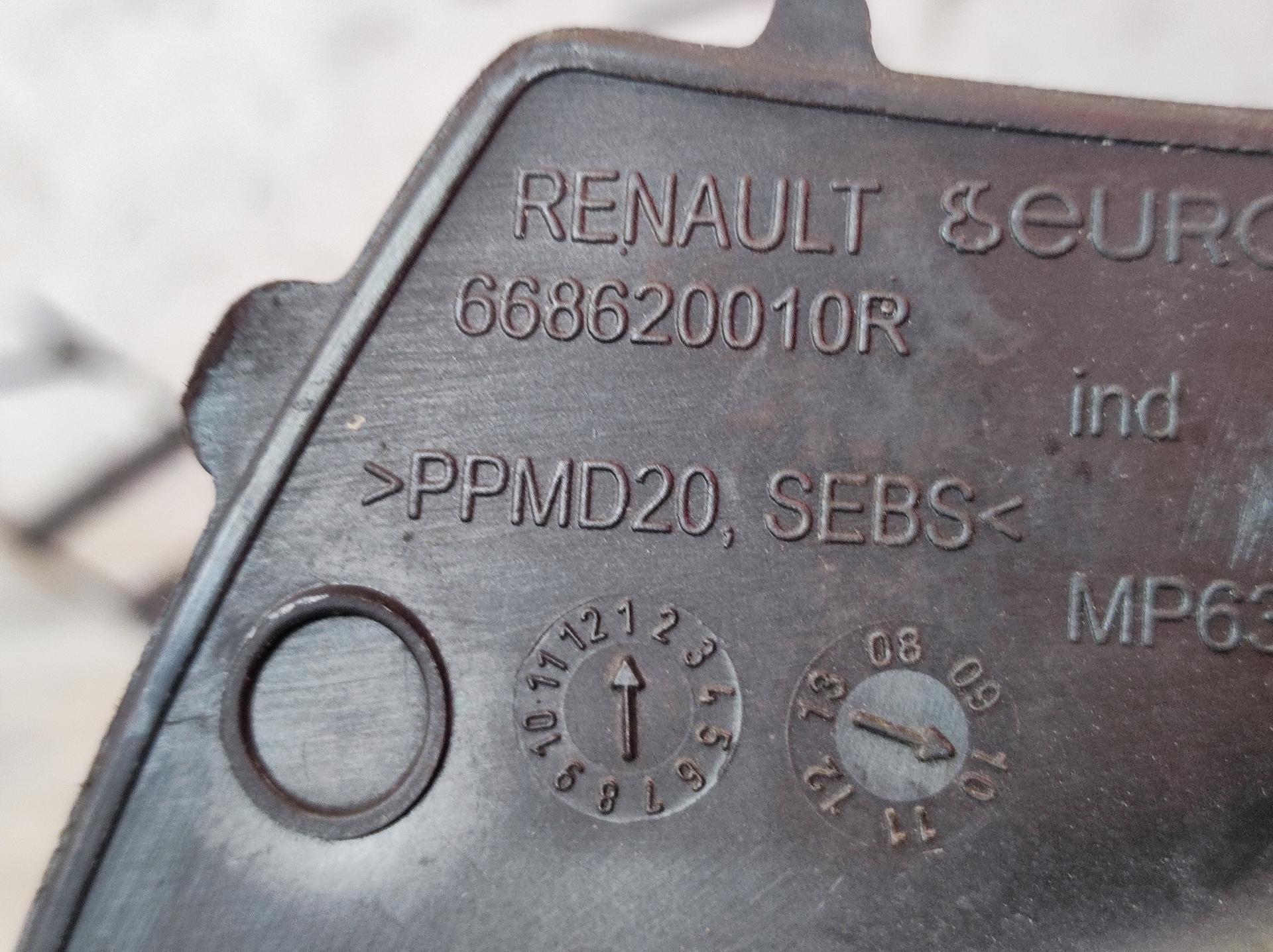 Дождевик (жабо) Renault Scenic 1 купить в Беларуси