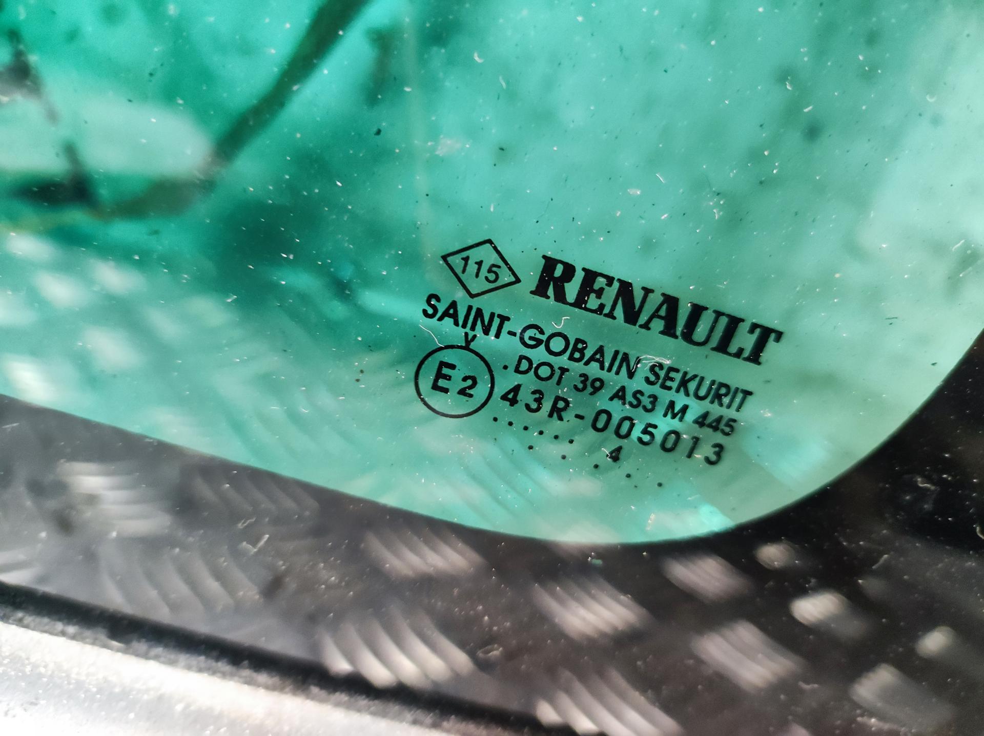 Стекло кузовное переднее правое Renault Espace 3 купить в Беларуси