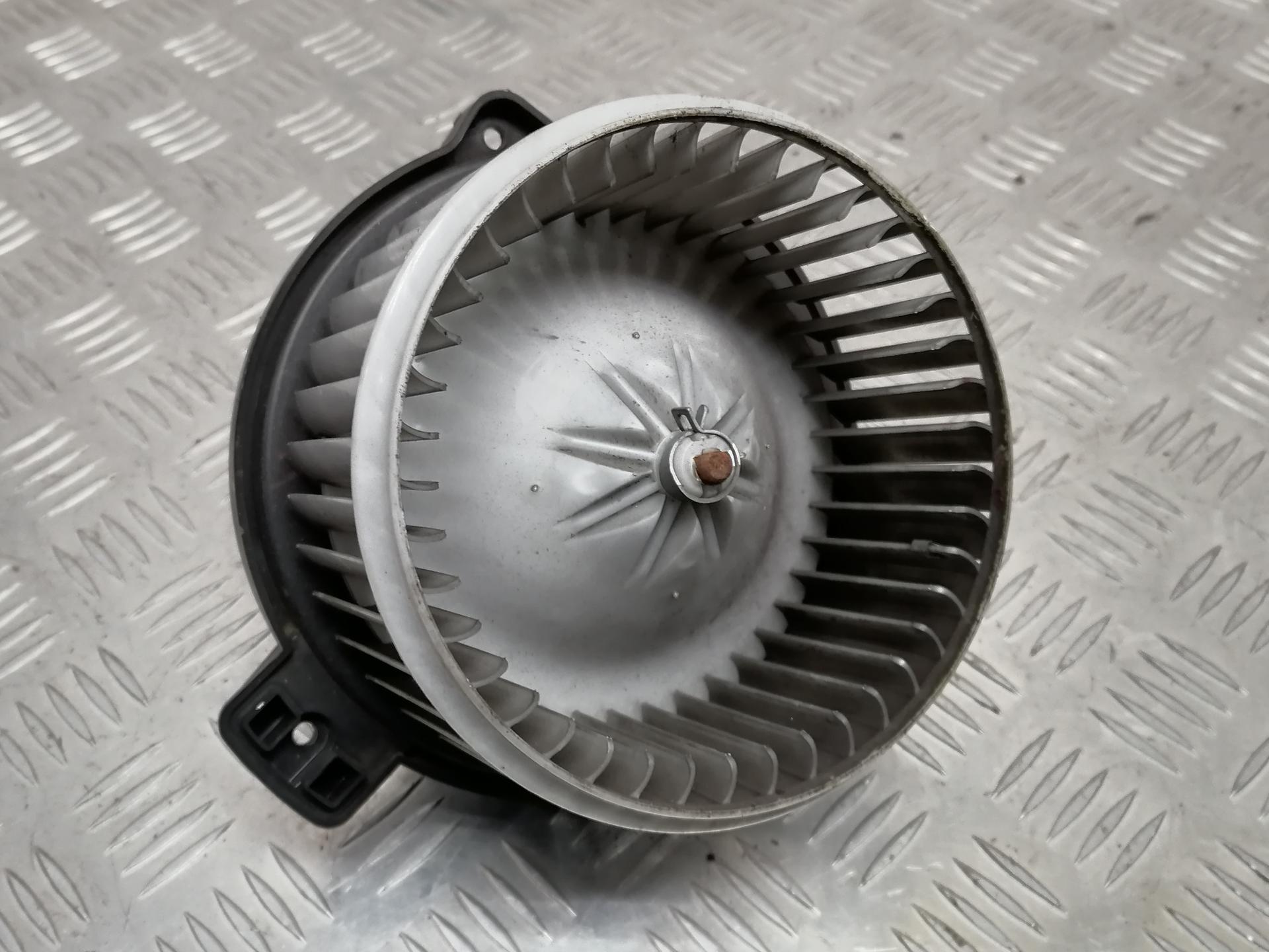 Моторчик печки (вентилятор отопителя) Kia Sorento 1 купить в Беларуси