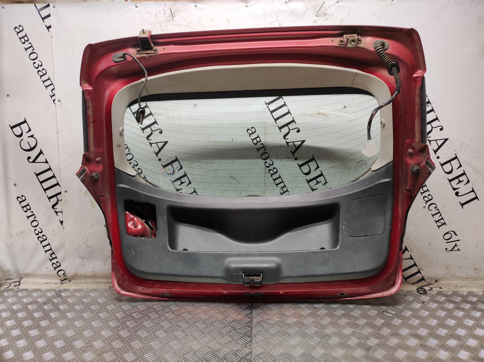Крышка (дверь) багажника Renault Megane 2 купить в Беларуси