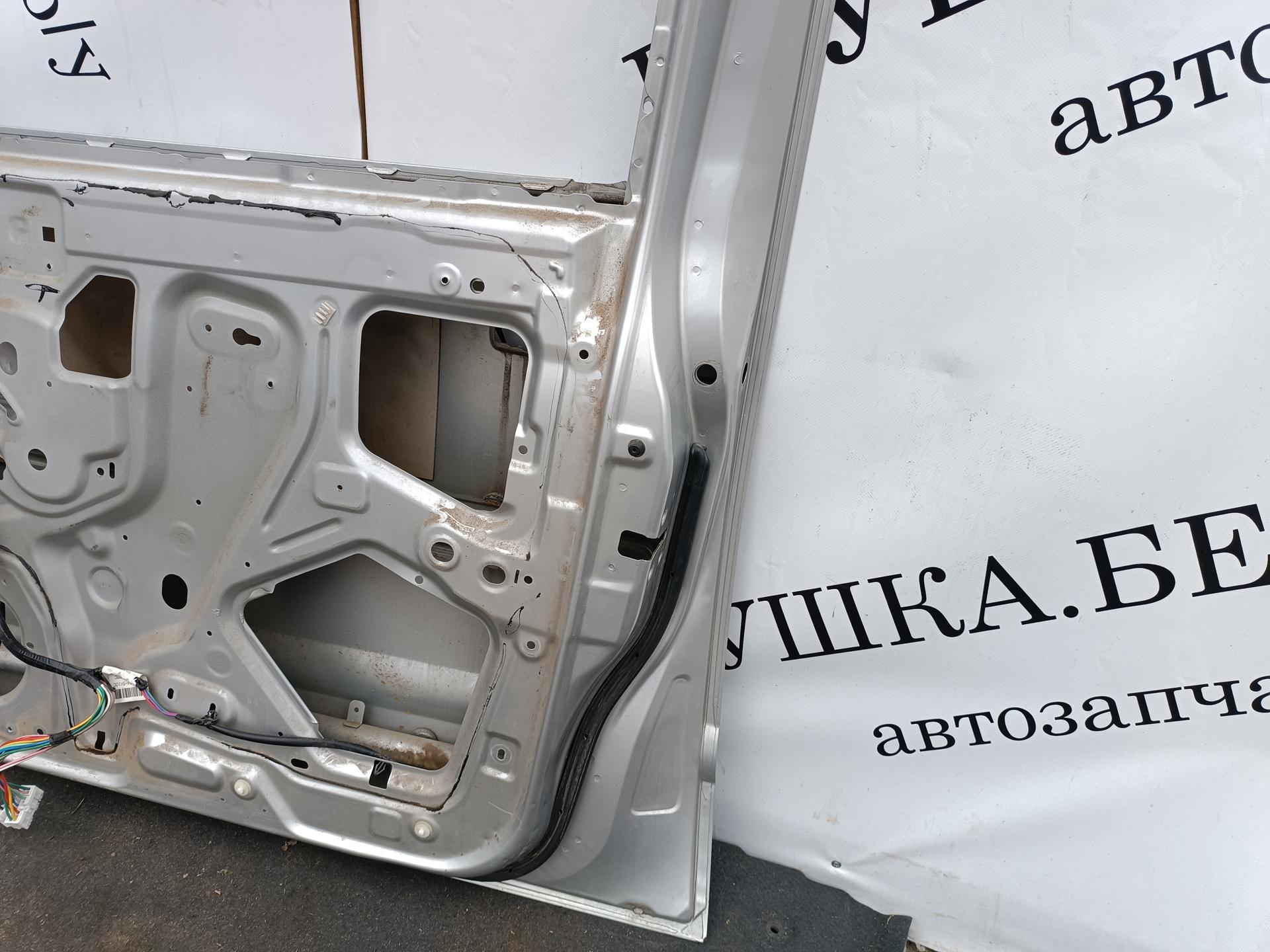 Дверь передняя правая Nissan Navara (D22) купить в Беларуси