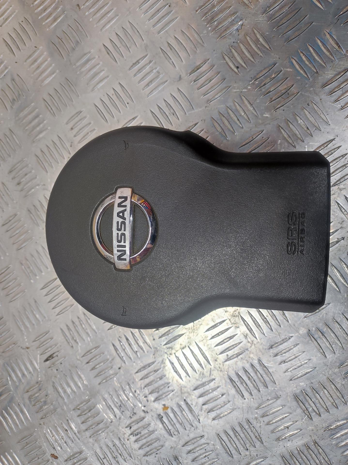 Подушка безопасности в рулевое колесо Nissan Pathfinder (R50) купить в Беларуси