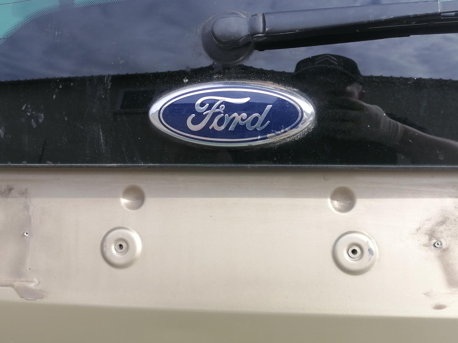Крышка (дверь) багажника Ford Galaxy 2 купить в России