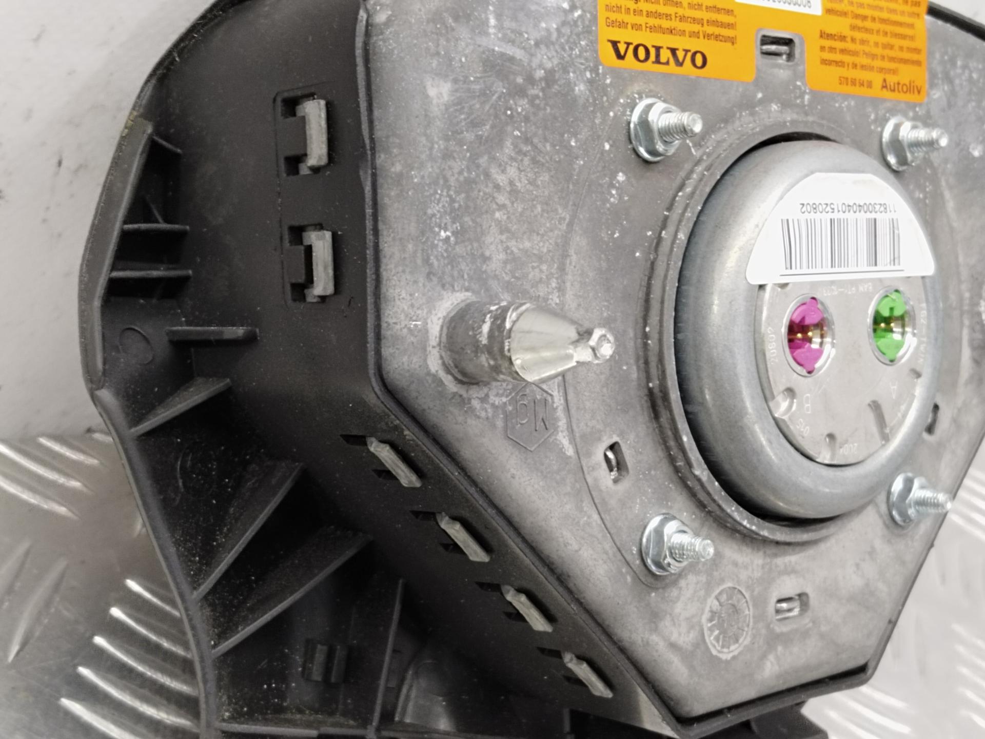 Подушка безопасности в рулевое колесо Volvo XC90 1 купить в России