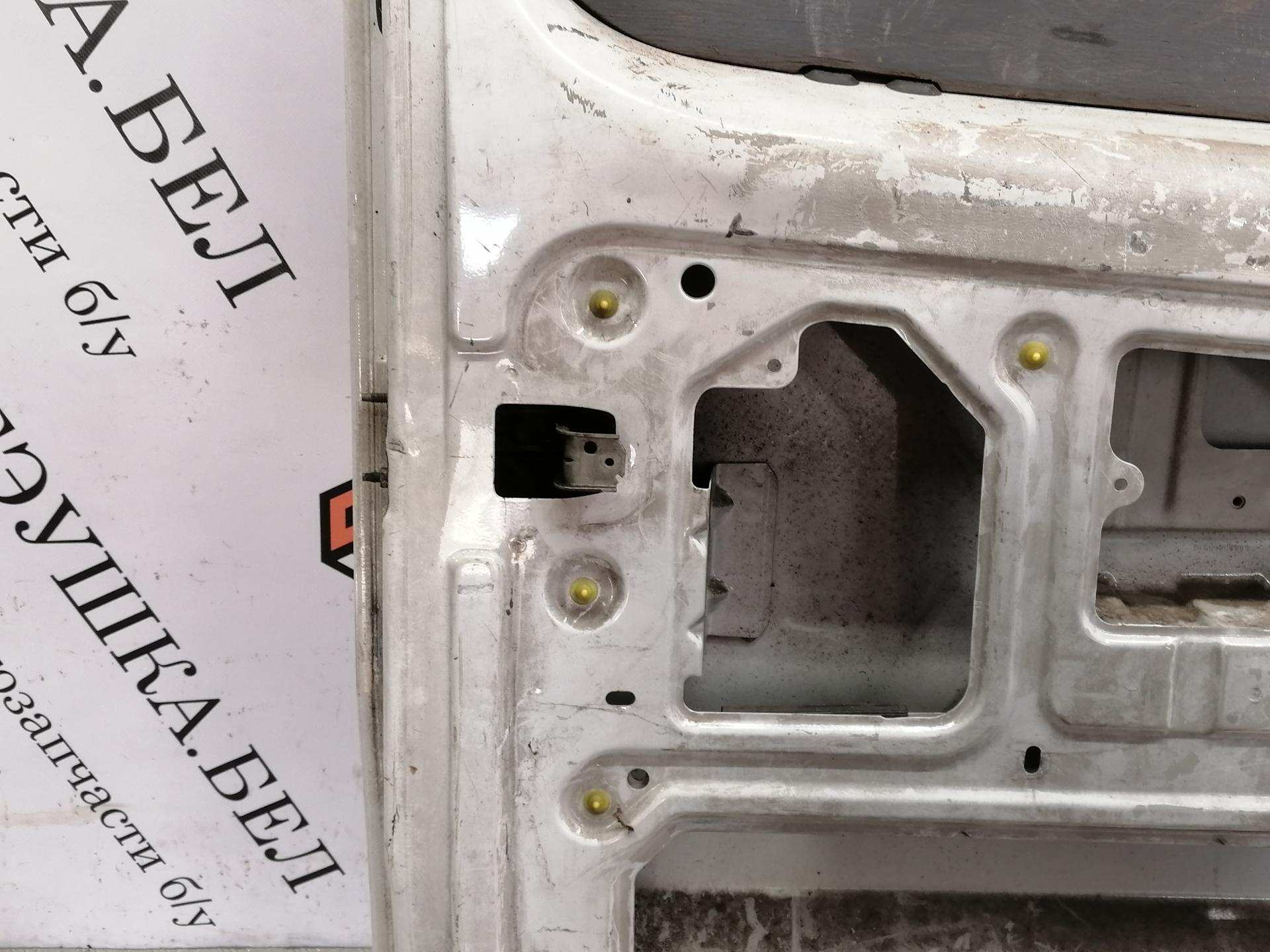Дверь распашная задняя правая Renault Trafic 2 купить в Беларуси