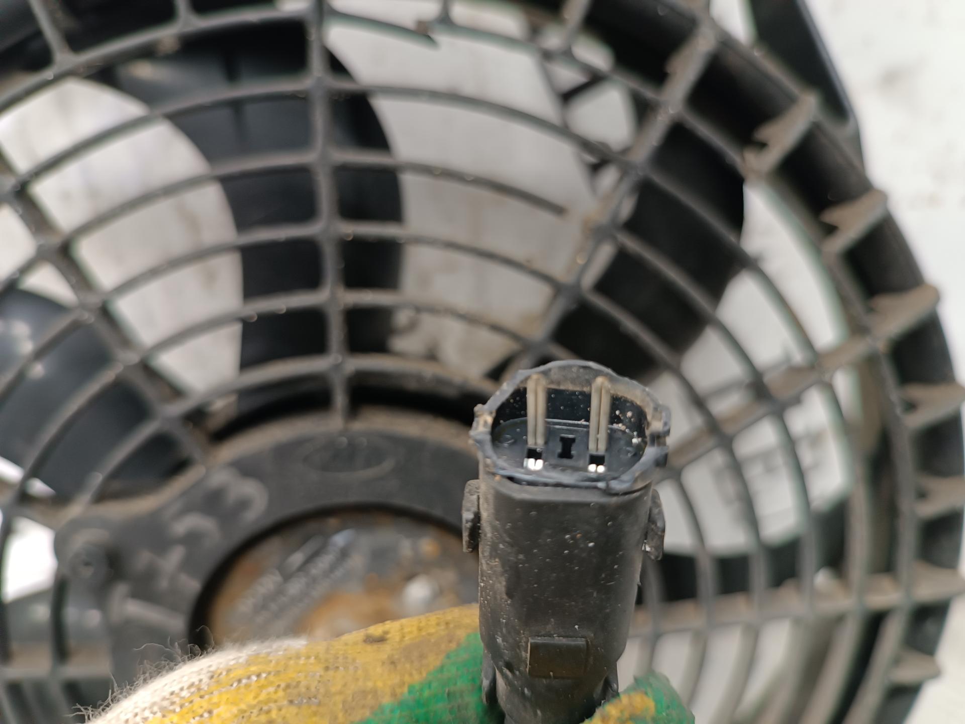 Вентилятор радиатора кондиционера Kia Carens 1 (RS) купить в России
