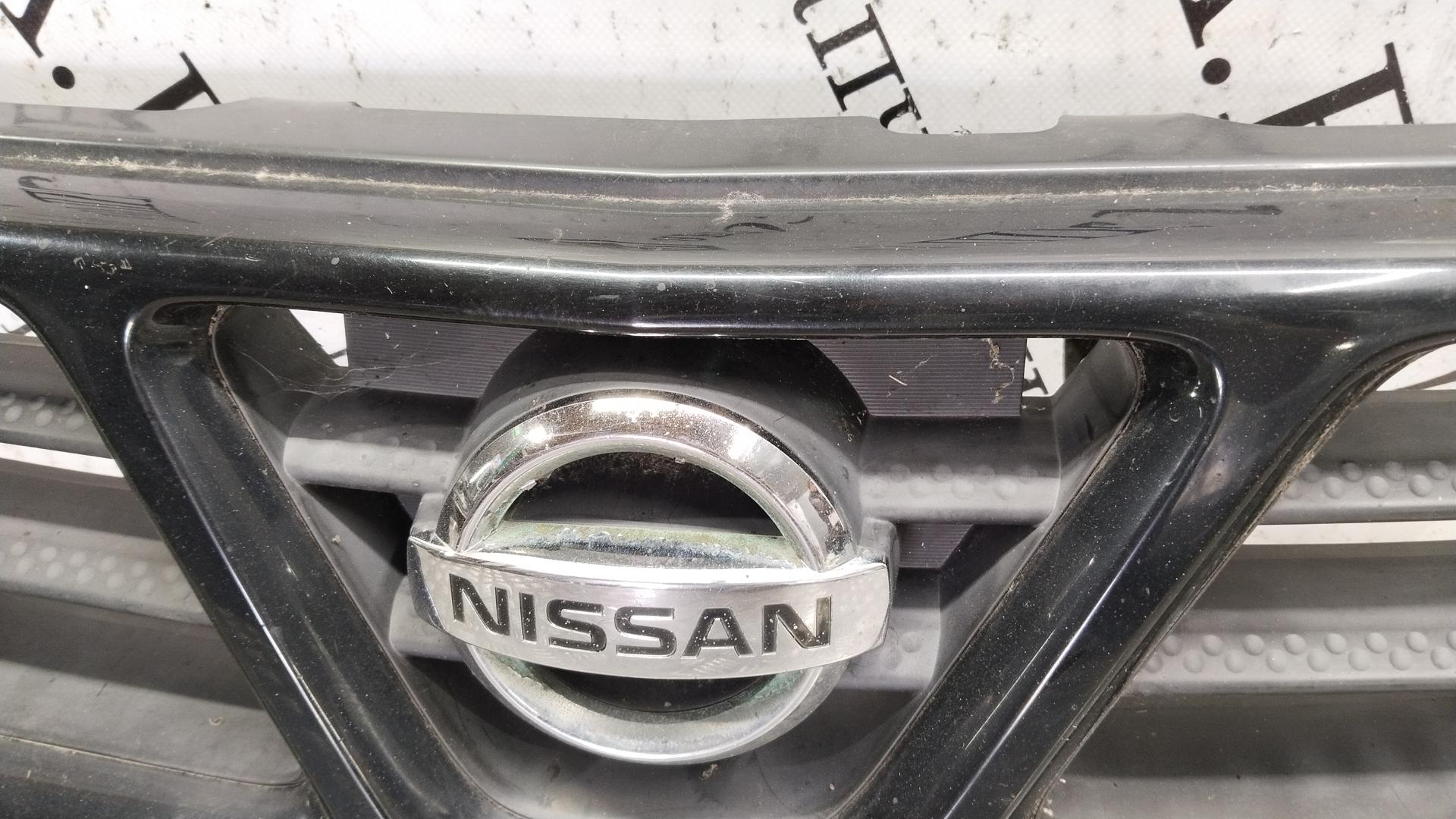 Решетка радиатора Nissan X-Trail T30 купить в Беларуси