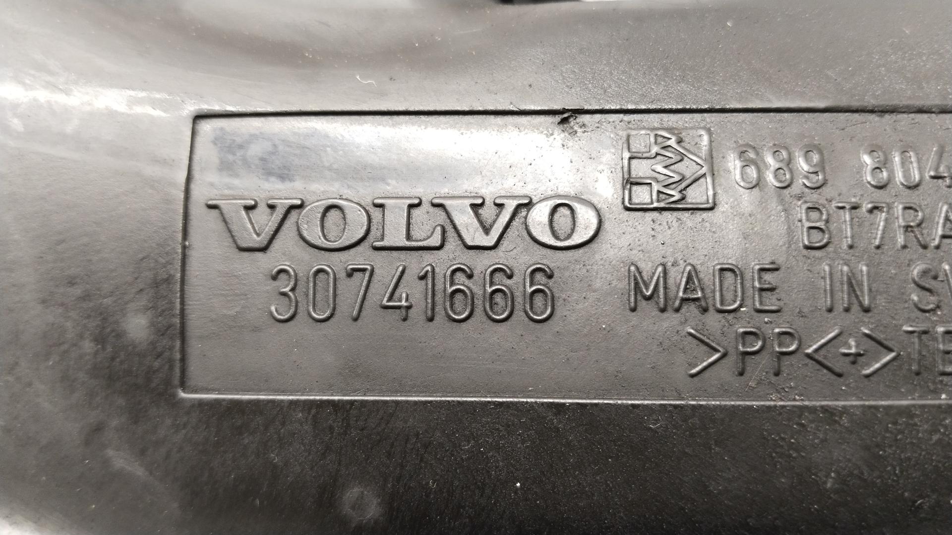 Патрубок турбины Volvo S80 1 купить в Беларуси