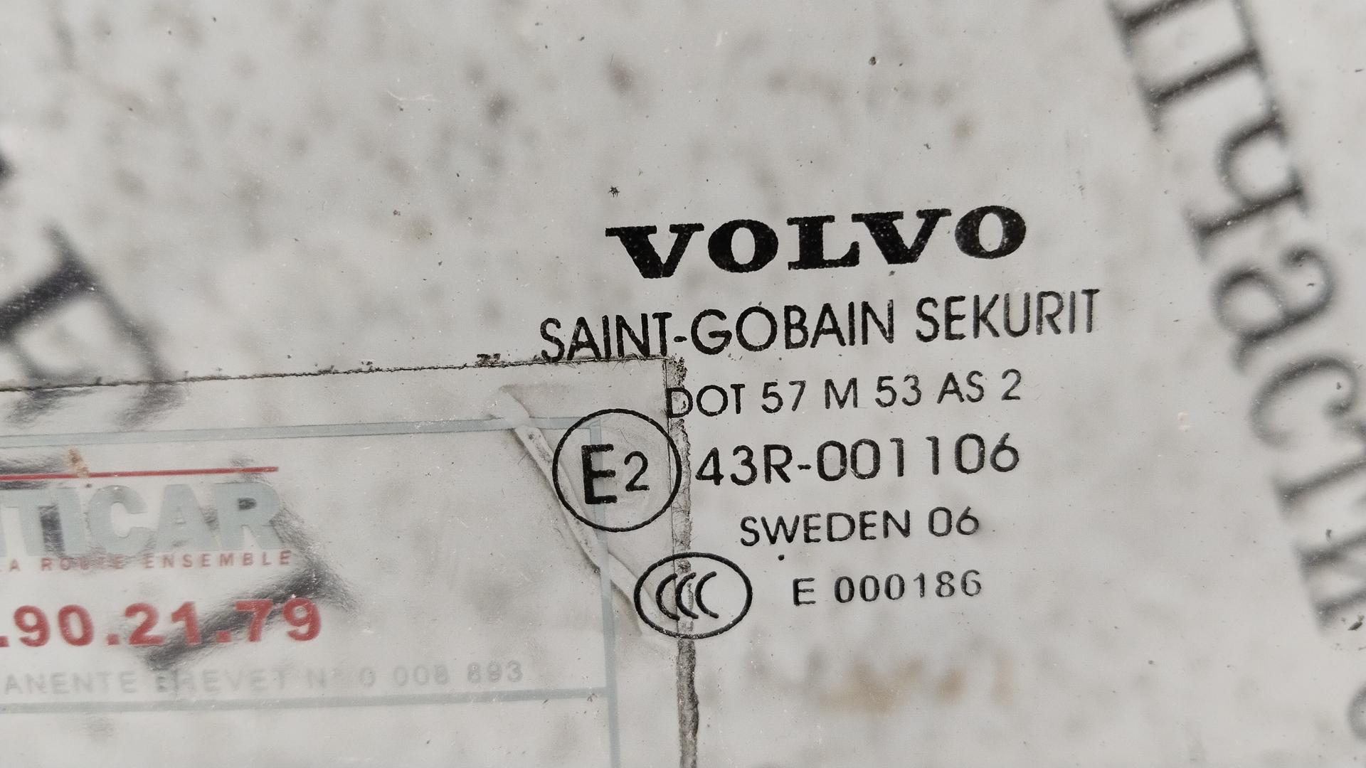 Стекло двери передней левой Volvo S80 1 купить в Беларуси