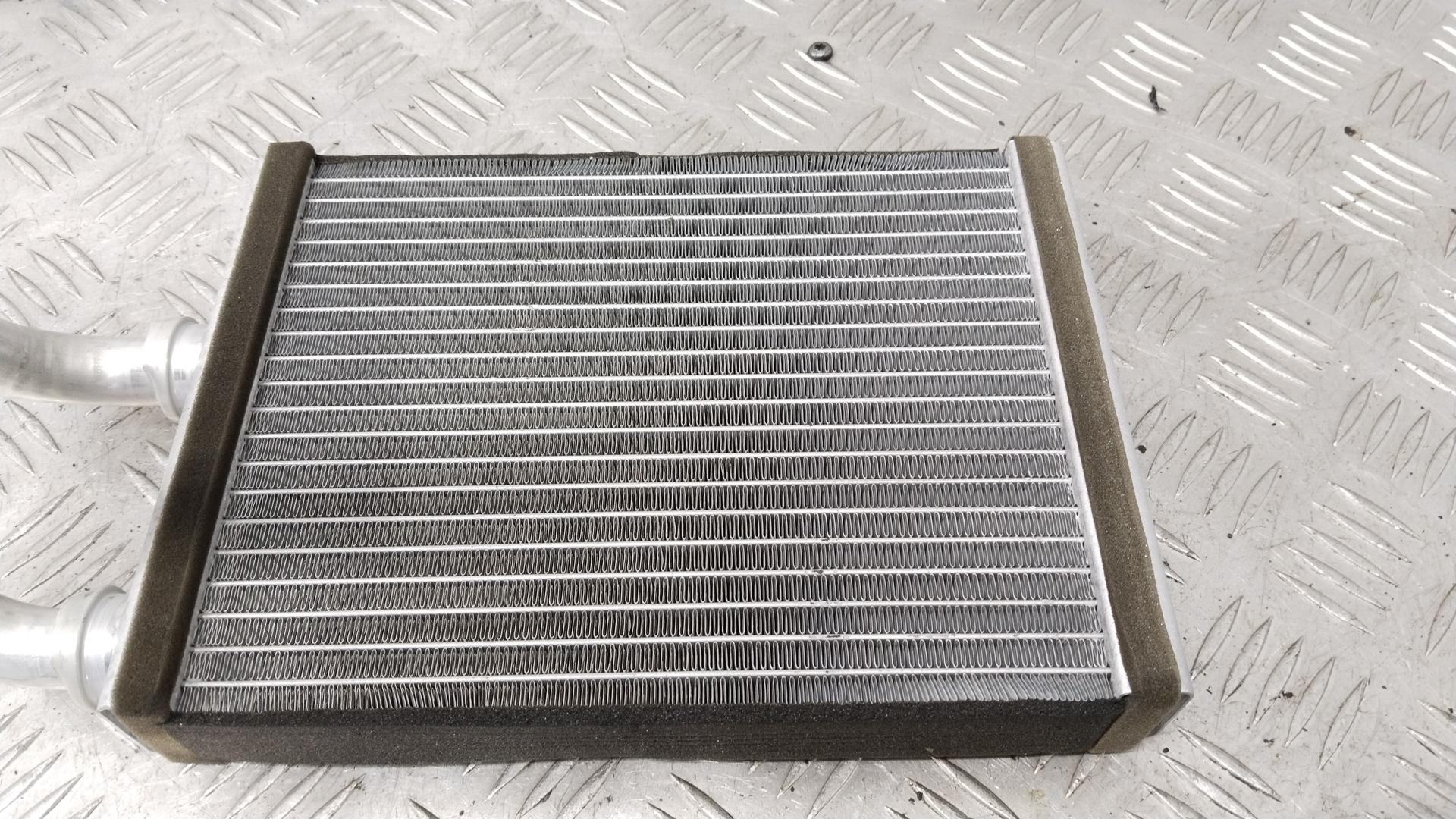 Радиатор отопителя (печки) Honda FR-V (BE1) купить в Беларуси