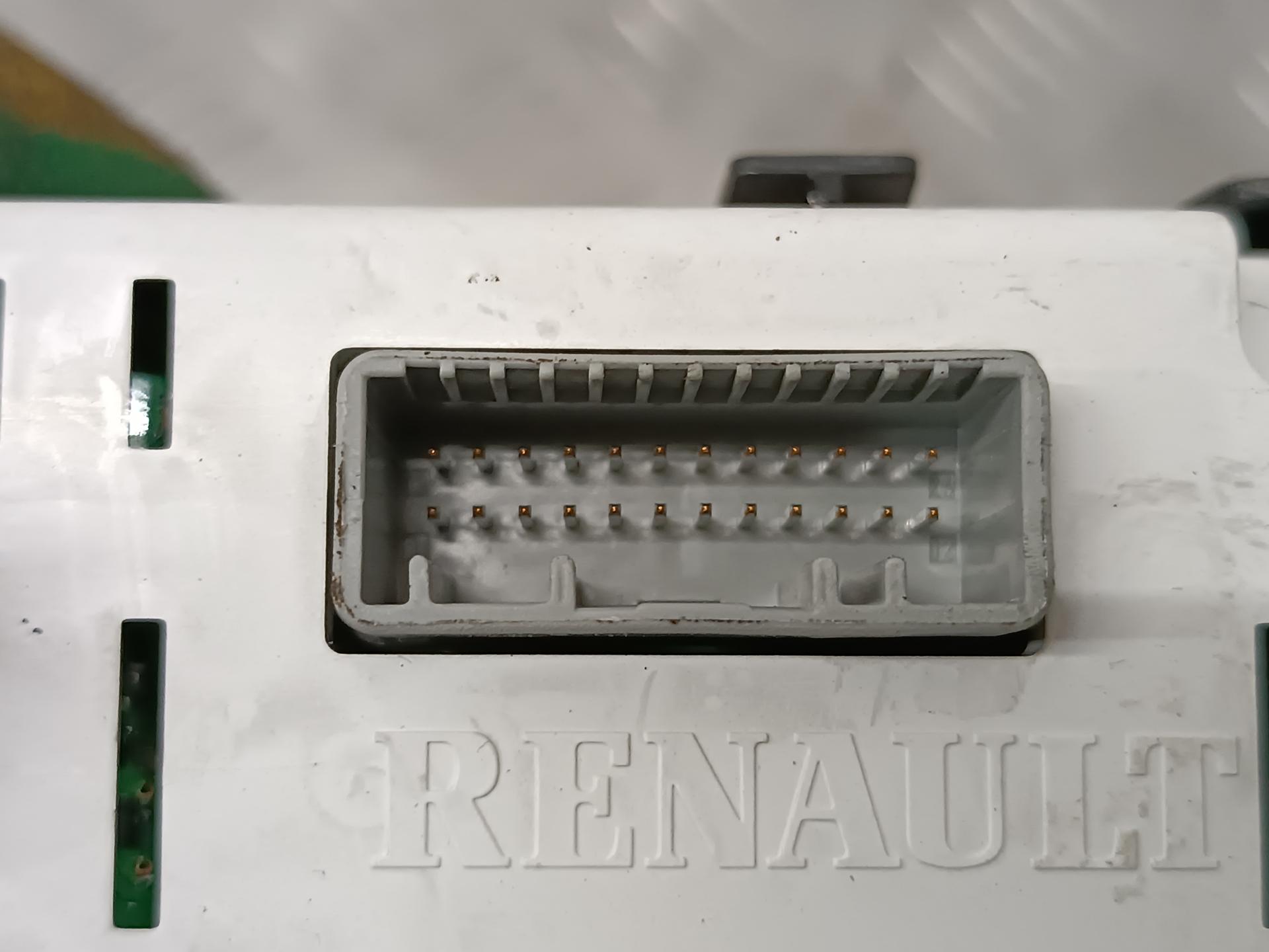 Дисплей информационный Renault Laguna 2 купить в России