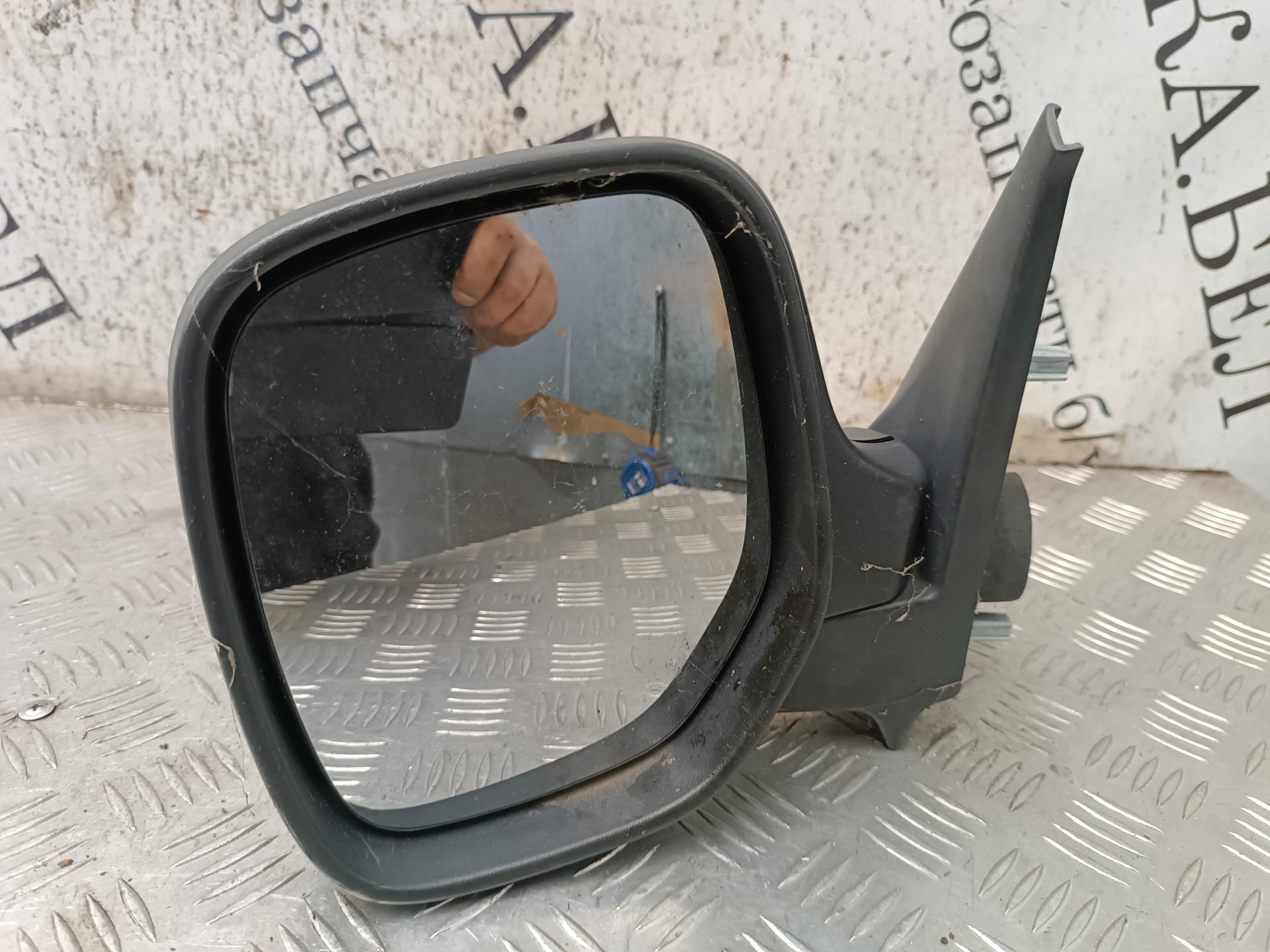 Зеркало боковое левое Citroen Berlingo 1 купить в Беларуси