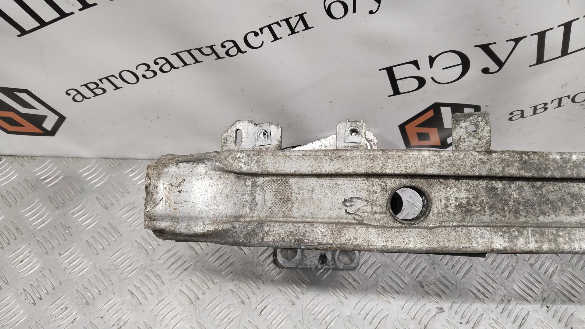 Усилитель бампера передний Renault Scenic 3 купить в России