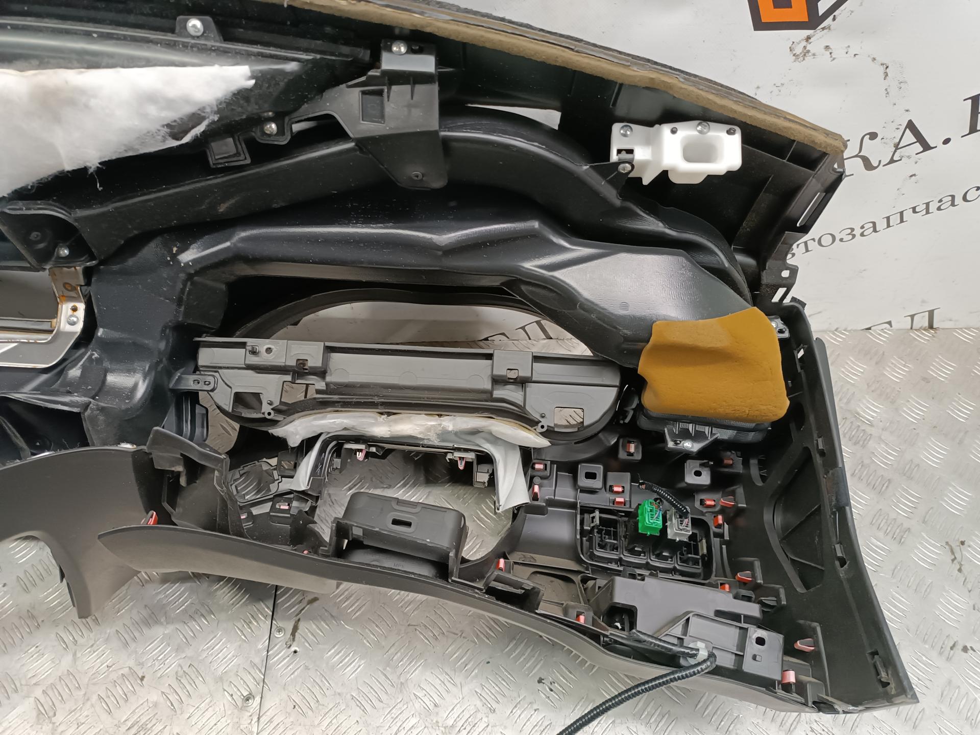 Торпедо (панель передняя) Honda Accord 5 купить в России