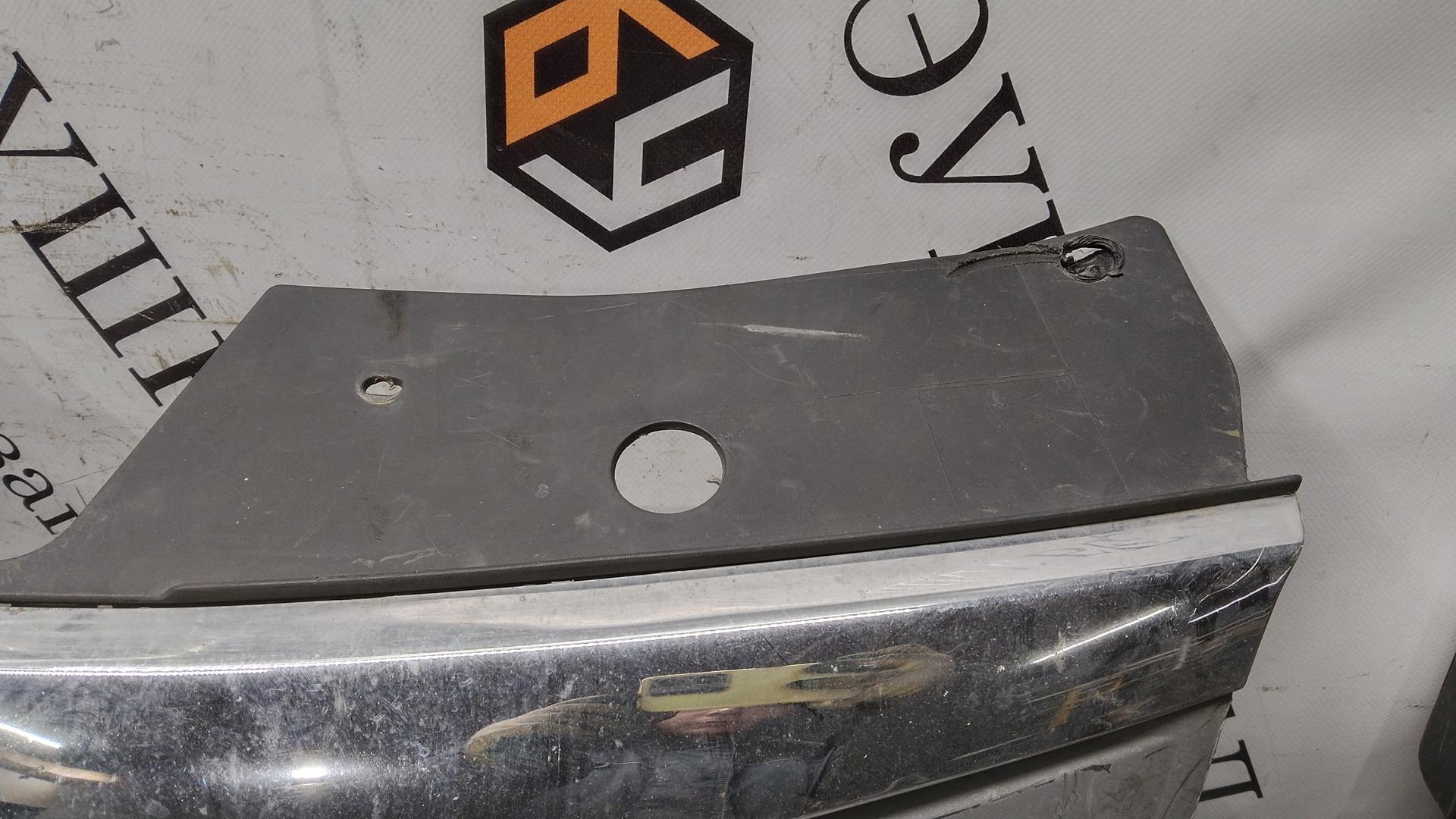 Решетка радиатора Renault Sandero 1 купить в России