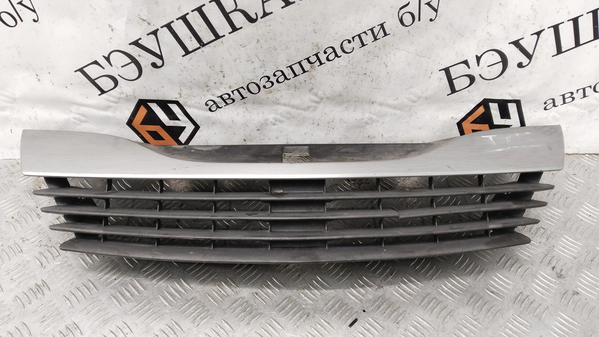Решетка радиатора Renault Laguna 2 купить в России