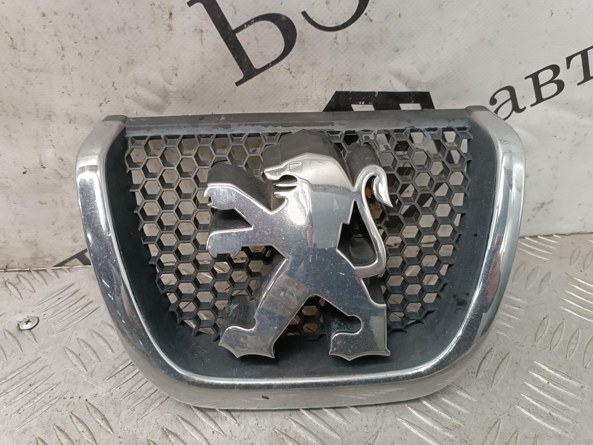 Эмблема (значок) Peugeot 607 купить в Беларуси