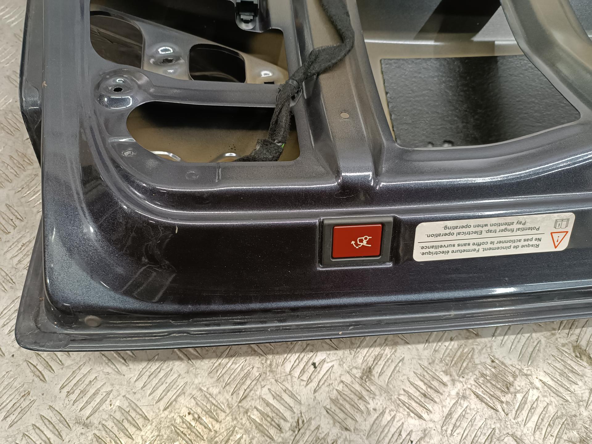 Крышка (дверь) багажника Peugeot 607 купить в России