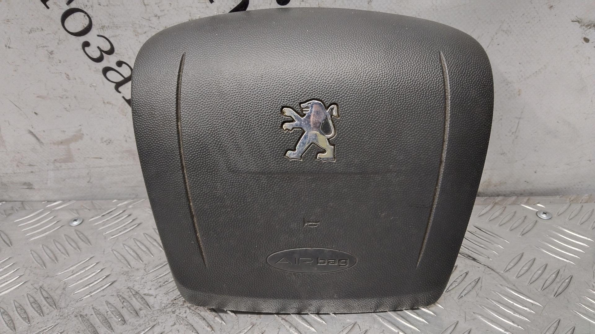 Подушка безопасности в рулевое колесо Peugeot Boxer 2 купить в России