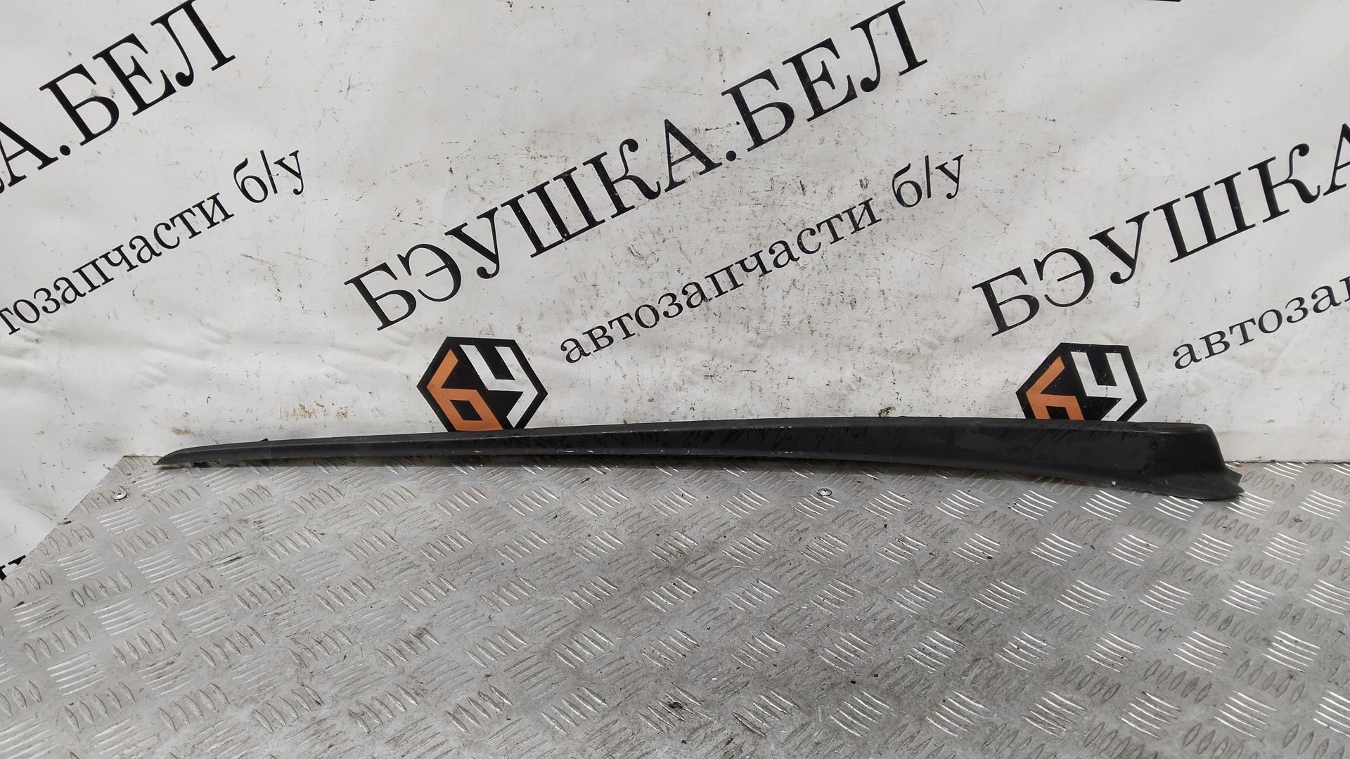 Накладка декоративная (молдинг) лобового стекла Peugeot 407 купить в Беларуси