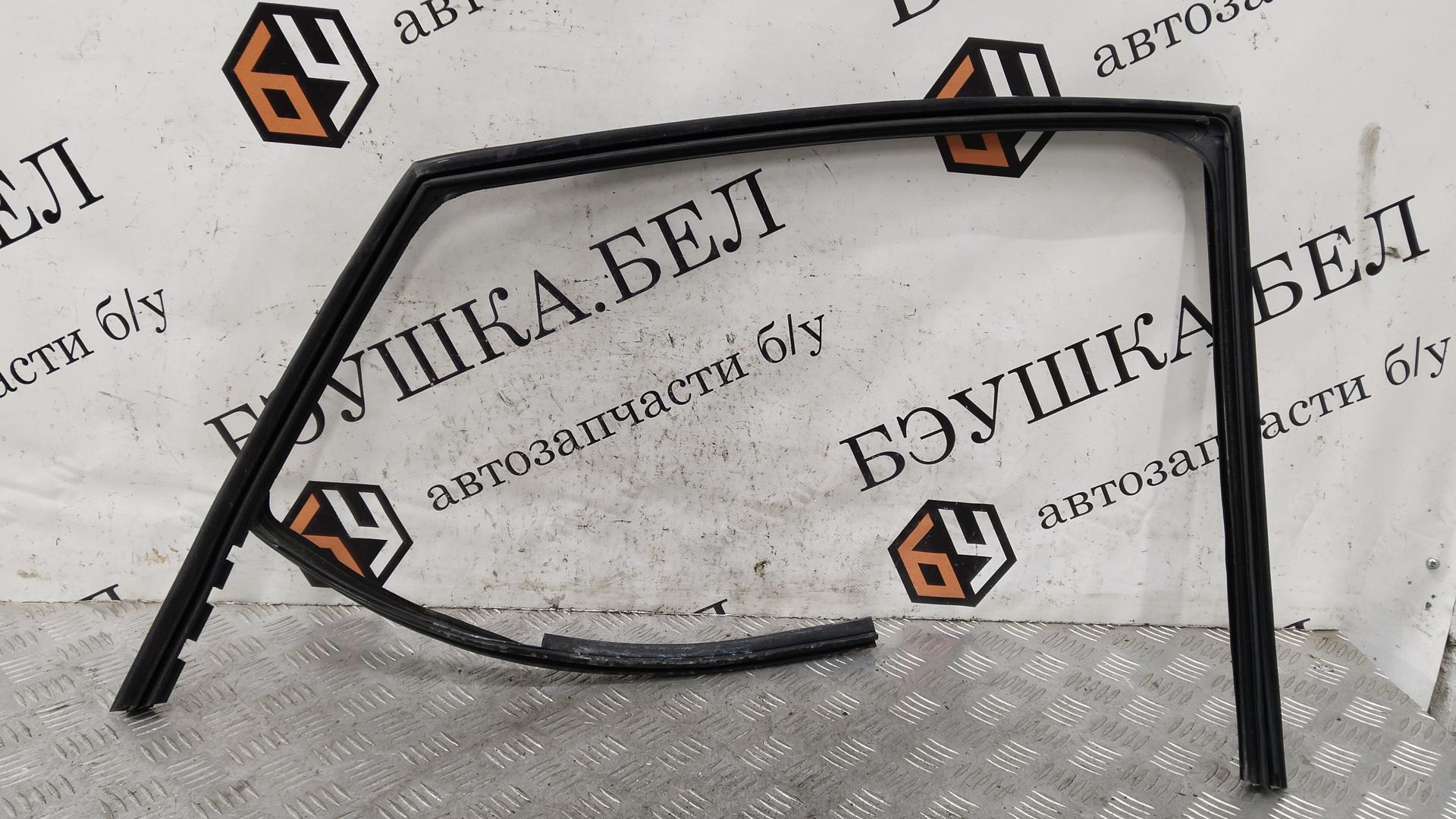 Накладка декоративная (молдинг) стекла двери задней левой Citroen C5 1 купить в Беларуси