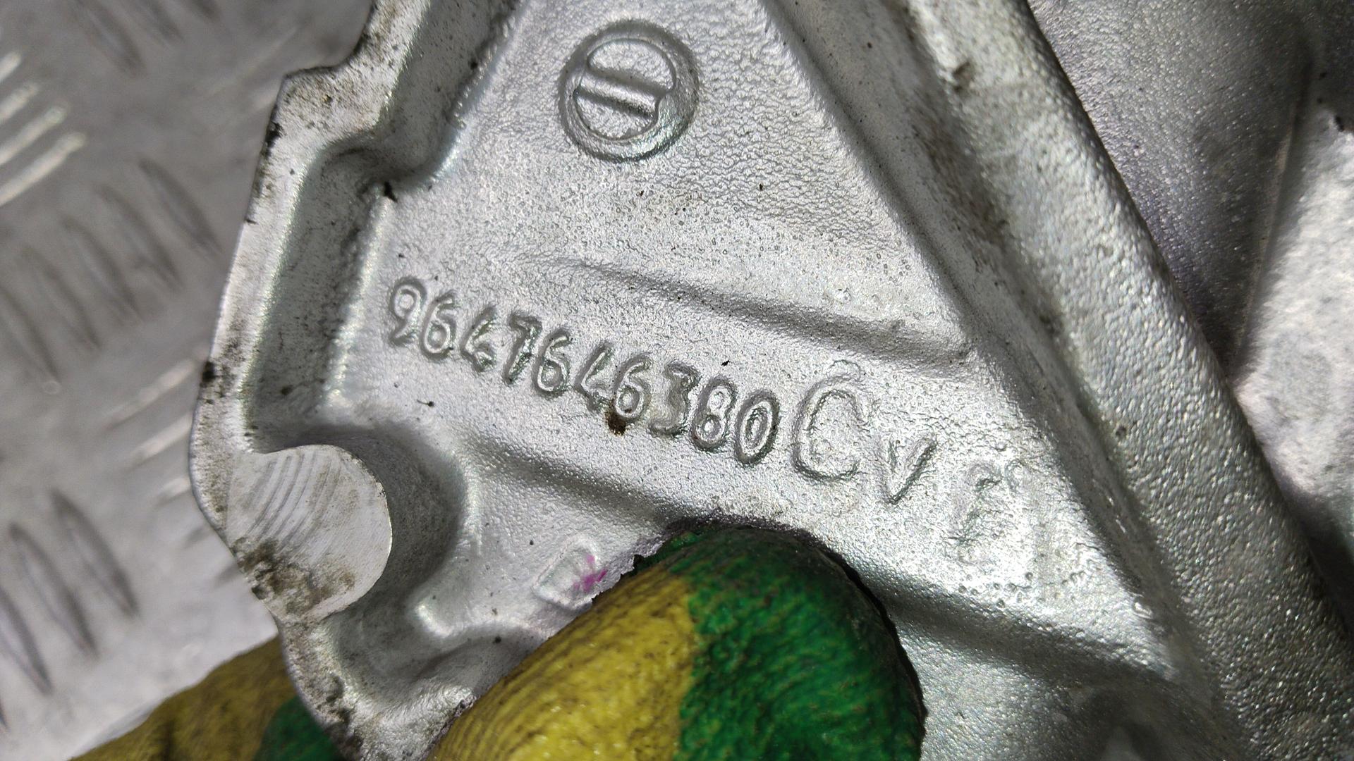 Кронштейн двигателя (лапа крепления) Peugeot 508 купить в России