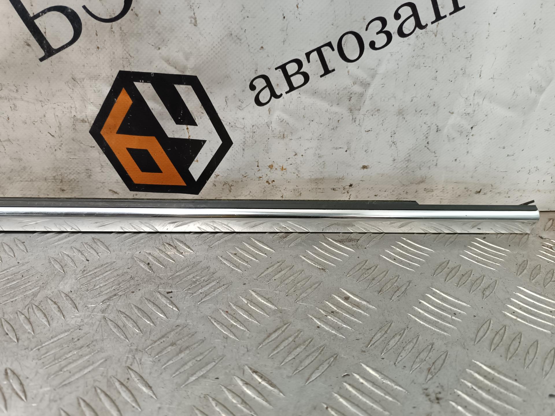 Накладка декоративная (молдинг) стекла двери передней левой наружная  Opel Astra G купить в России