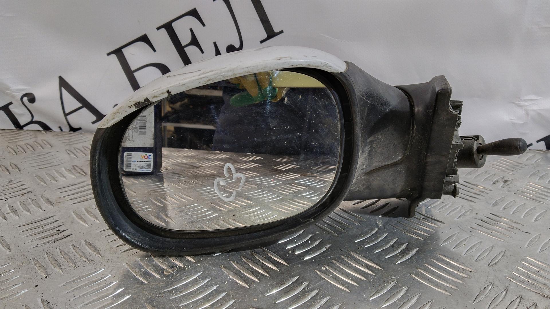 Зеркало боковое левое Citroen C3 1 купить в Беларуси