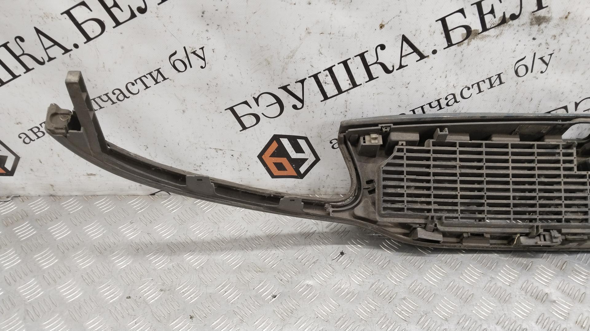 Решетка радиатора Renault Safrane купить в России
