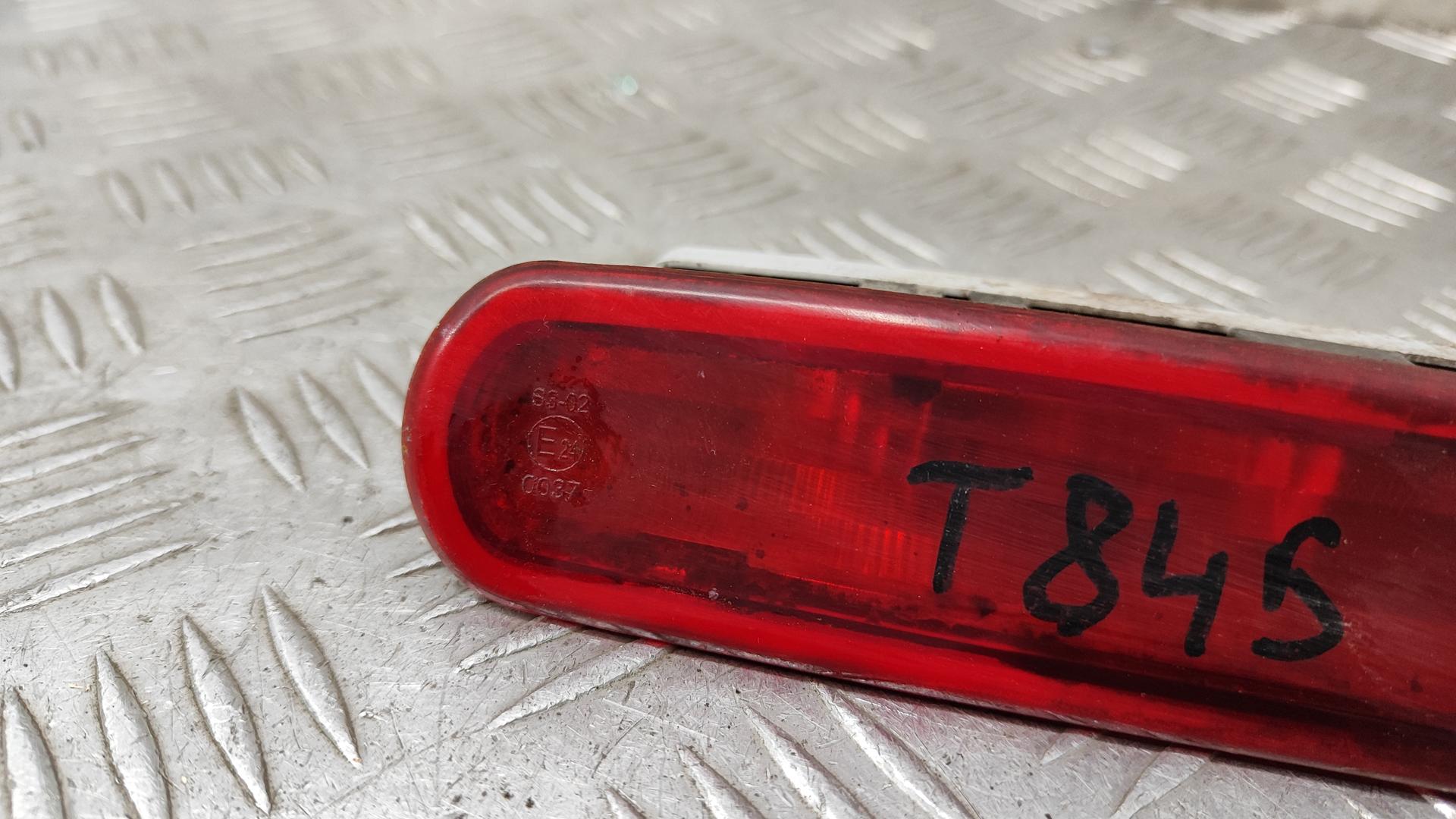 Фонарь дополнительный тормозной (стоп-сигнал) Fiat Doblo 1 (223) купить в России