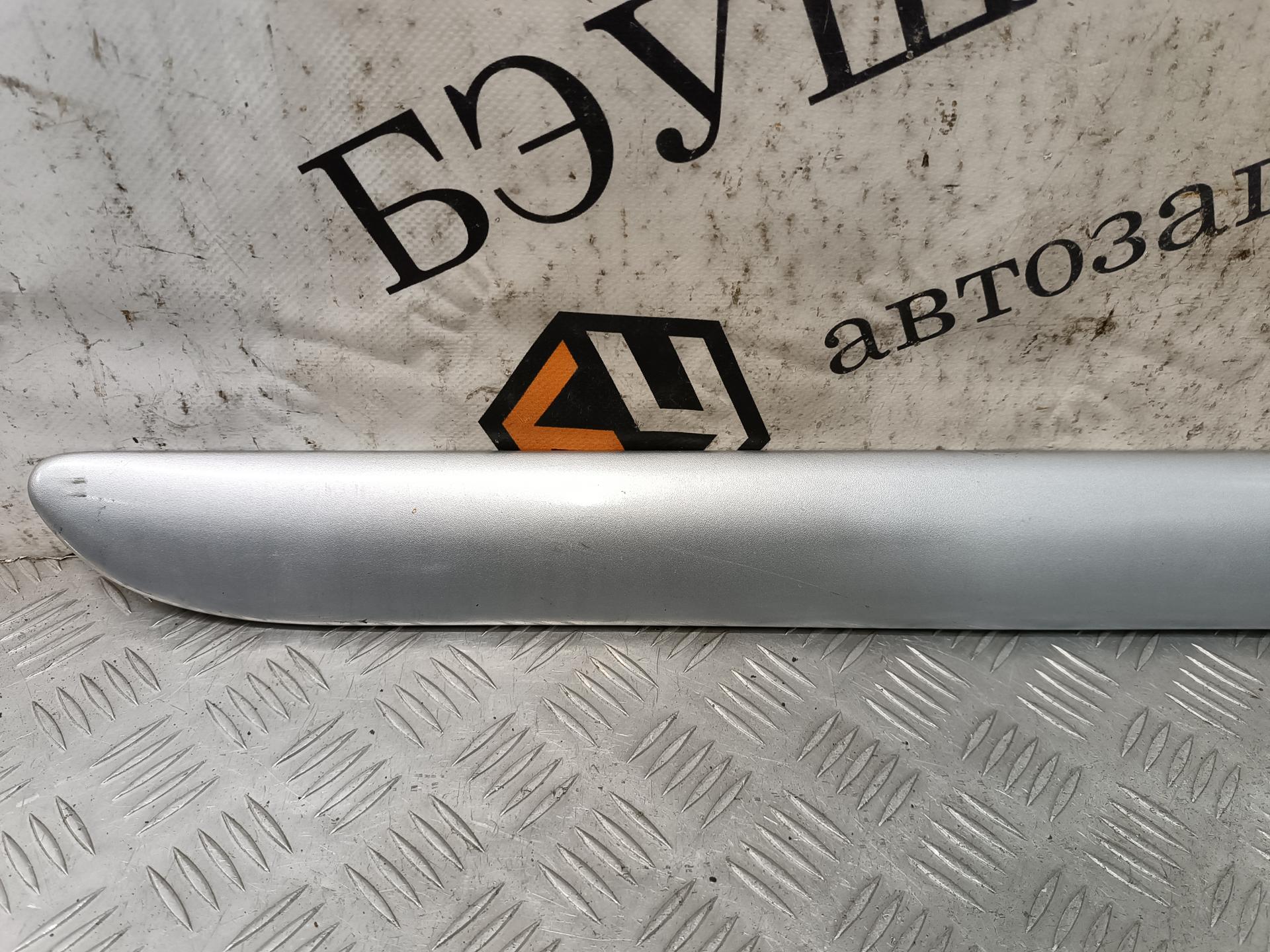 Накладка декоративная (молдинг) передней левой двери Citroen C5 1 купить в России