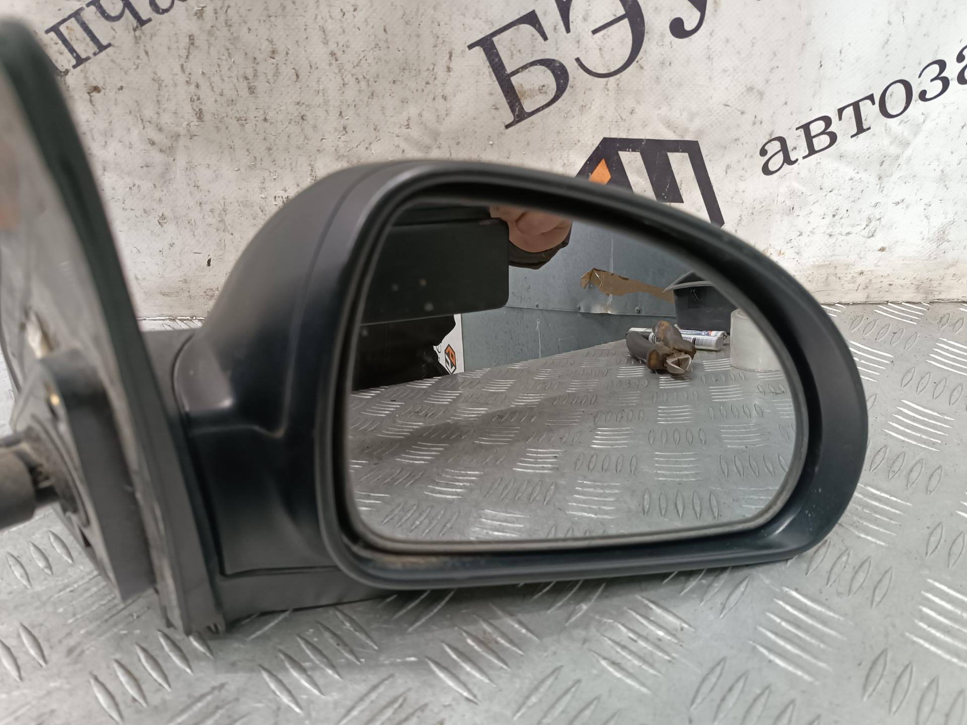 Зеркало боковое правое Kia Rio 2 (JB) купить в Беларуси