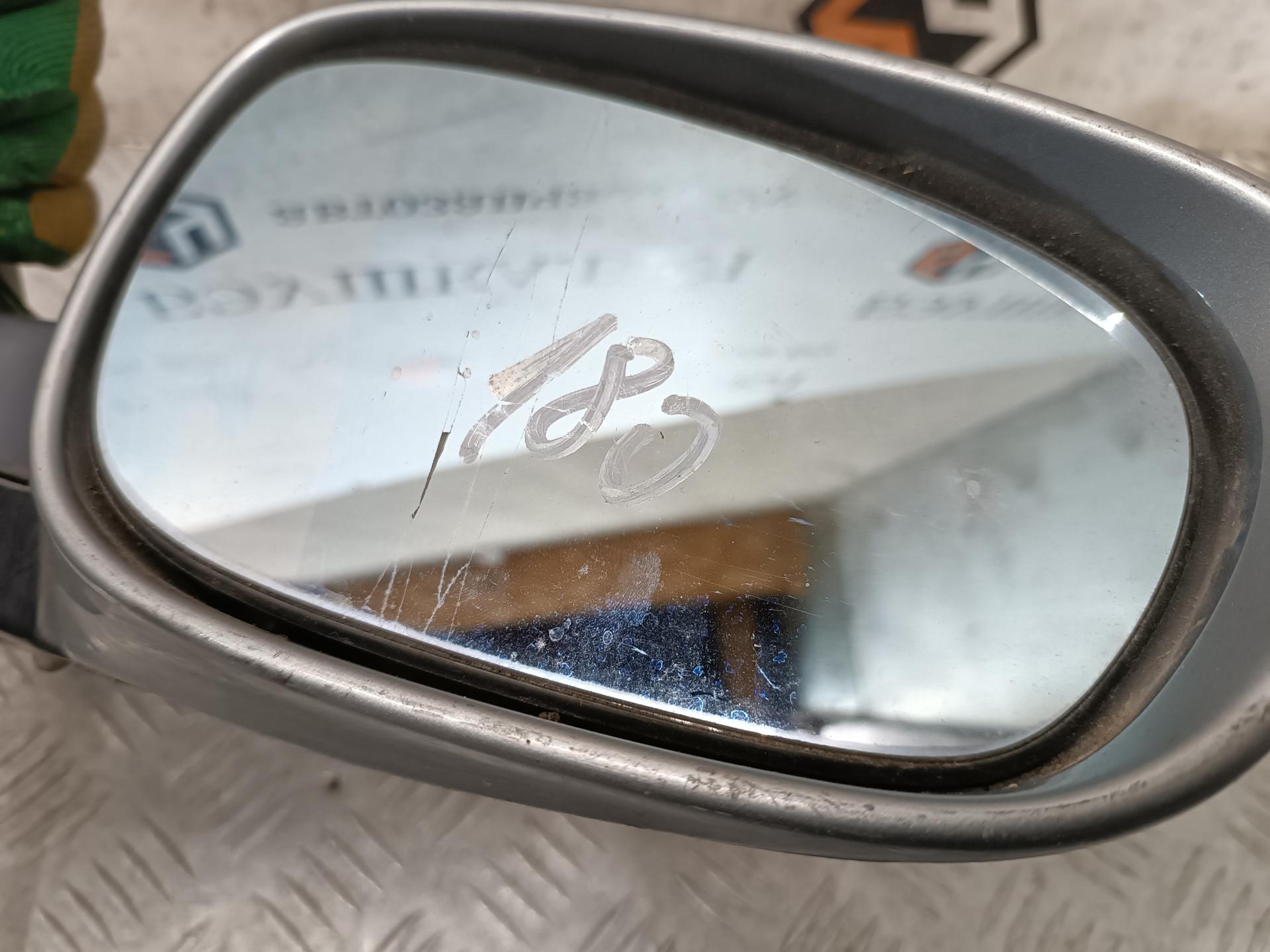 Зеркало боковое правое Peugeot 607 купить в Беларуси